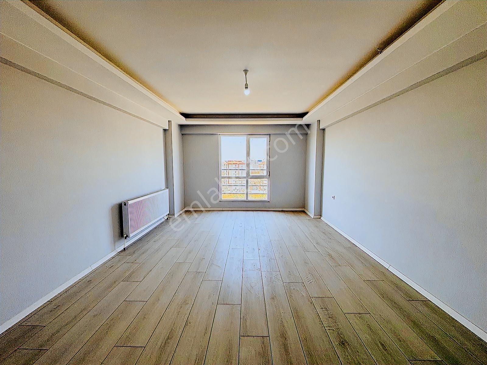 Güven'den *7/24 Güvenlikli,k.otoparklı,açık Havuzlu* Sitede 3+1 - Görsel 30
