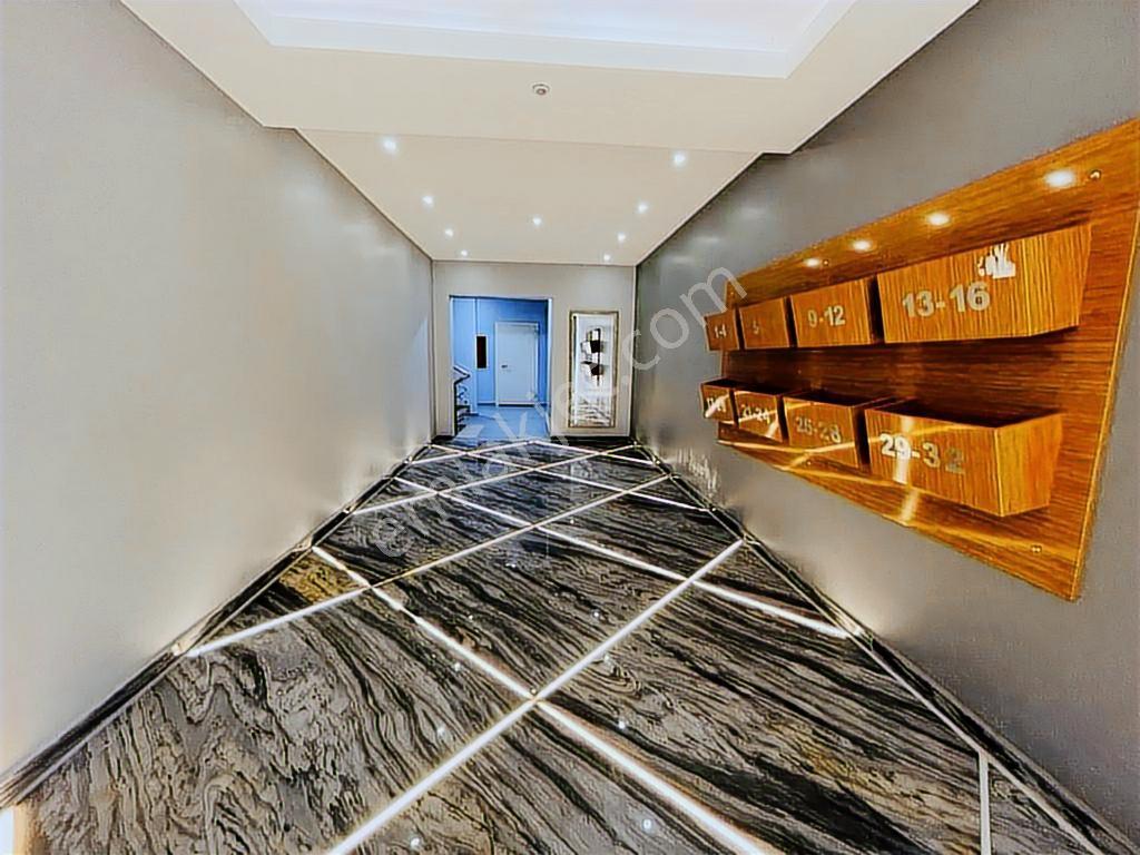 Güven'den 7/24 Güvenlikli Lüks Sitede Hamamlı,havuzlu 3+1 Daire - Görsel 29