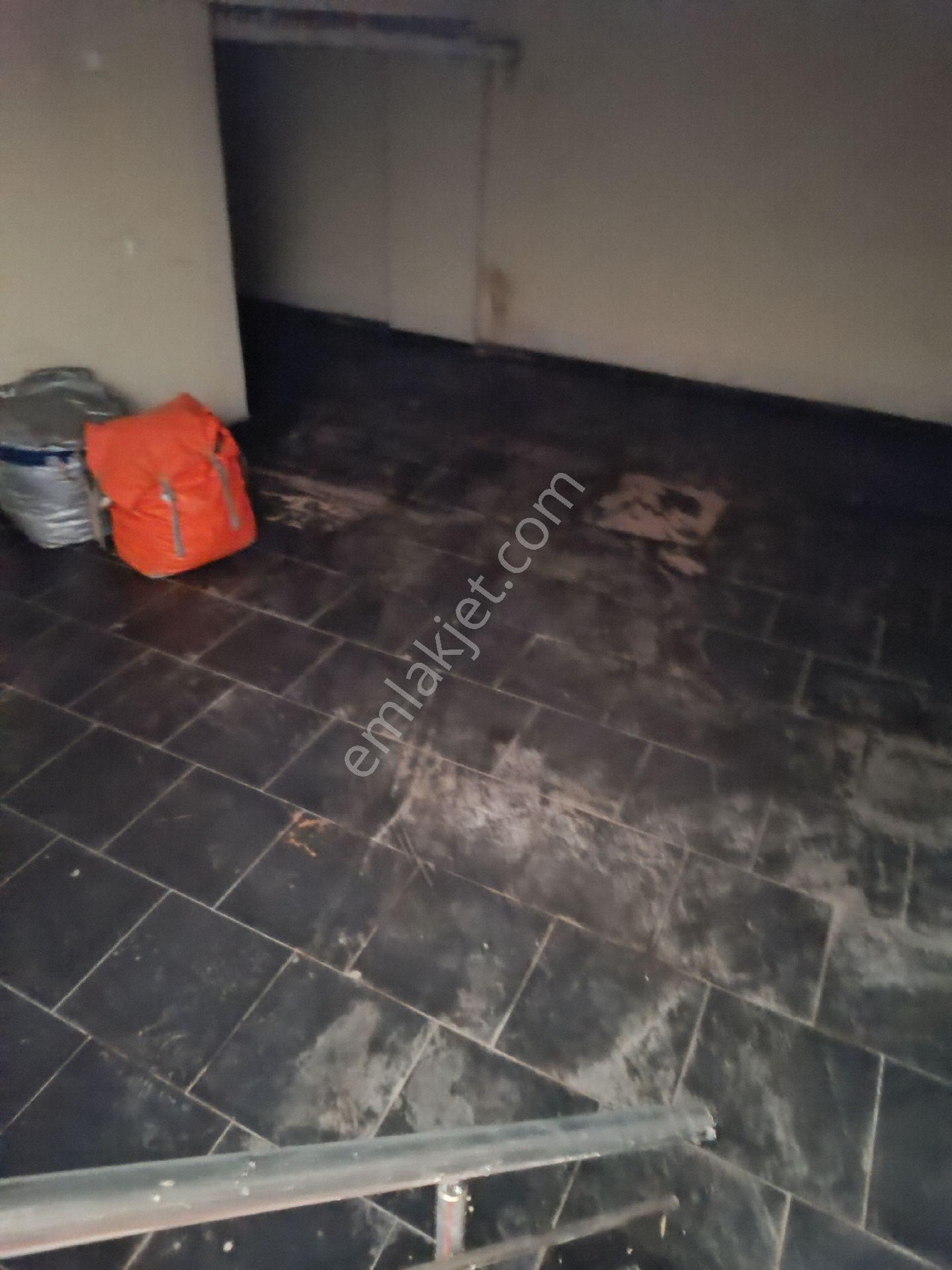 Satılık Bodrumlu Çekme Katlı Dükkan - Görsel 11