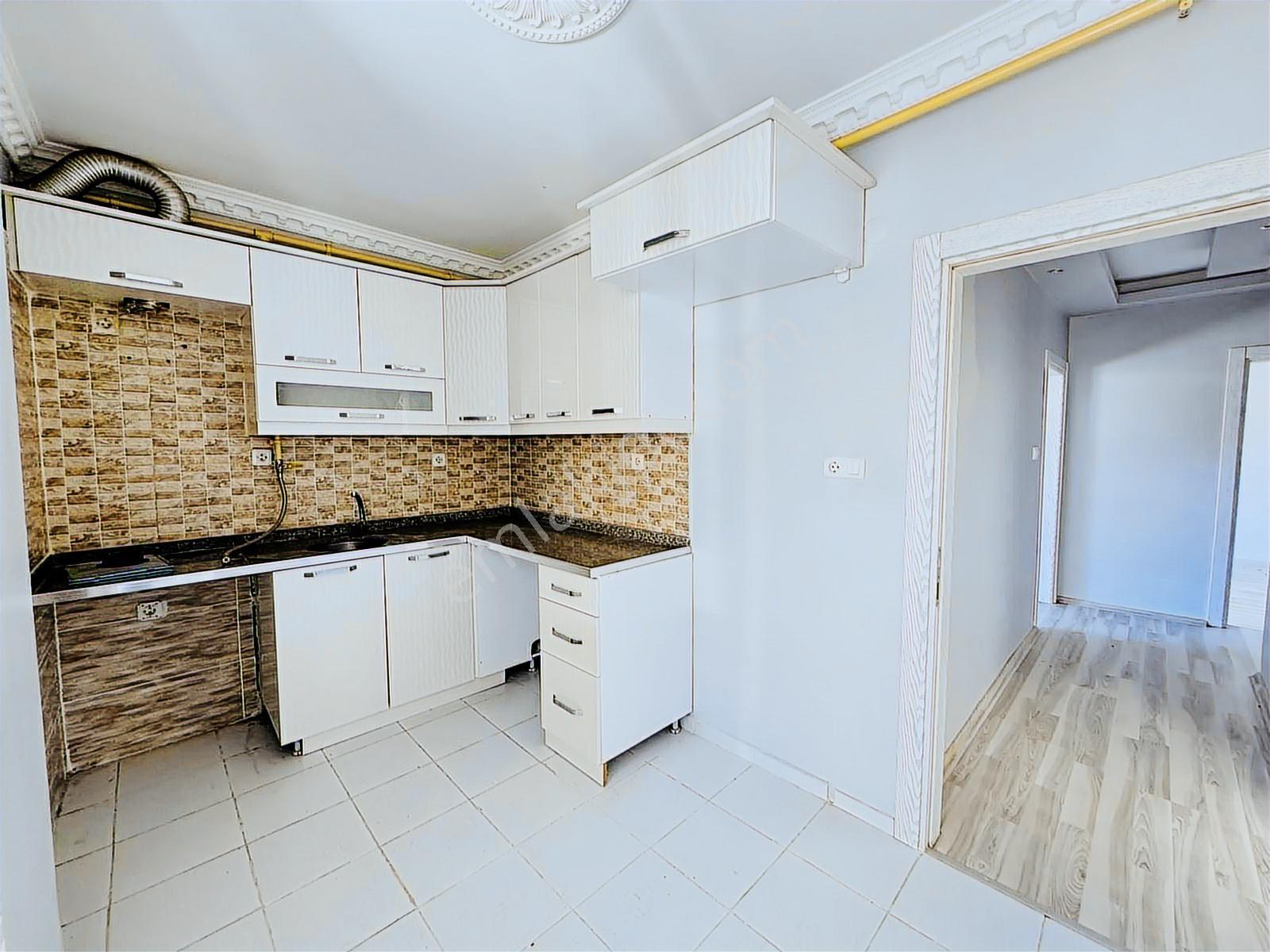 Güven'den Çerkezköy'de Çarşı İçinde Duraklara Yakın Kiralık 2+1 - Görsel 17