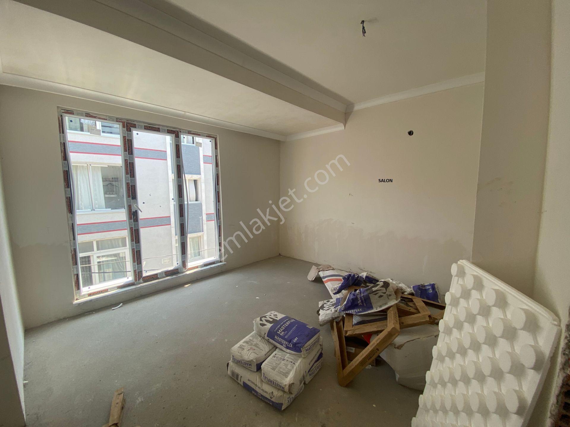 Avrupa Emlak Tan Esenler Çifte Havuzlar Mah 83 M² 2+1 1.2.kat,asansörlü Bina,satılık Daireler - Görsel 2