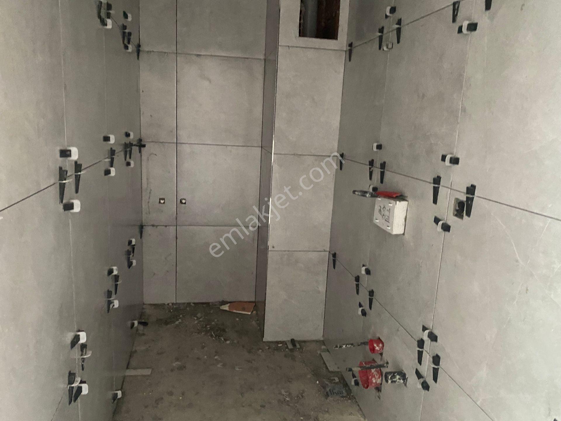 Avrupa Emlak Tan Esenler Çifte Havuzlar Mah 83 M² 2+1 1.2.kat,asansörlü Bina,satılık Daireler - Görsel 10