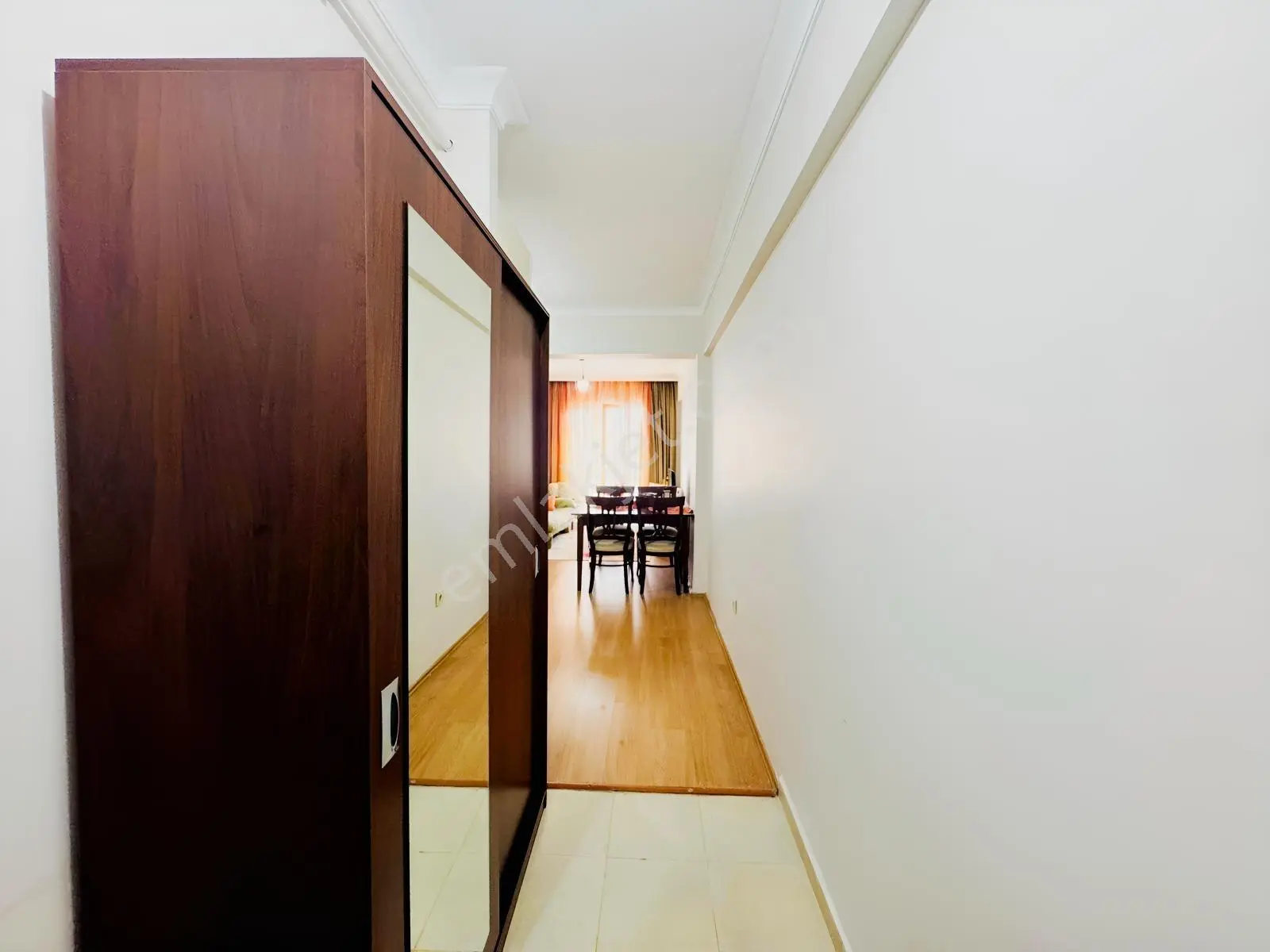 Güven'den Avmye Komşu Full Eşyalı Site İçersinde Kiralık 1+1 - Görsel 5