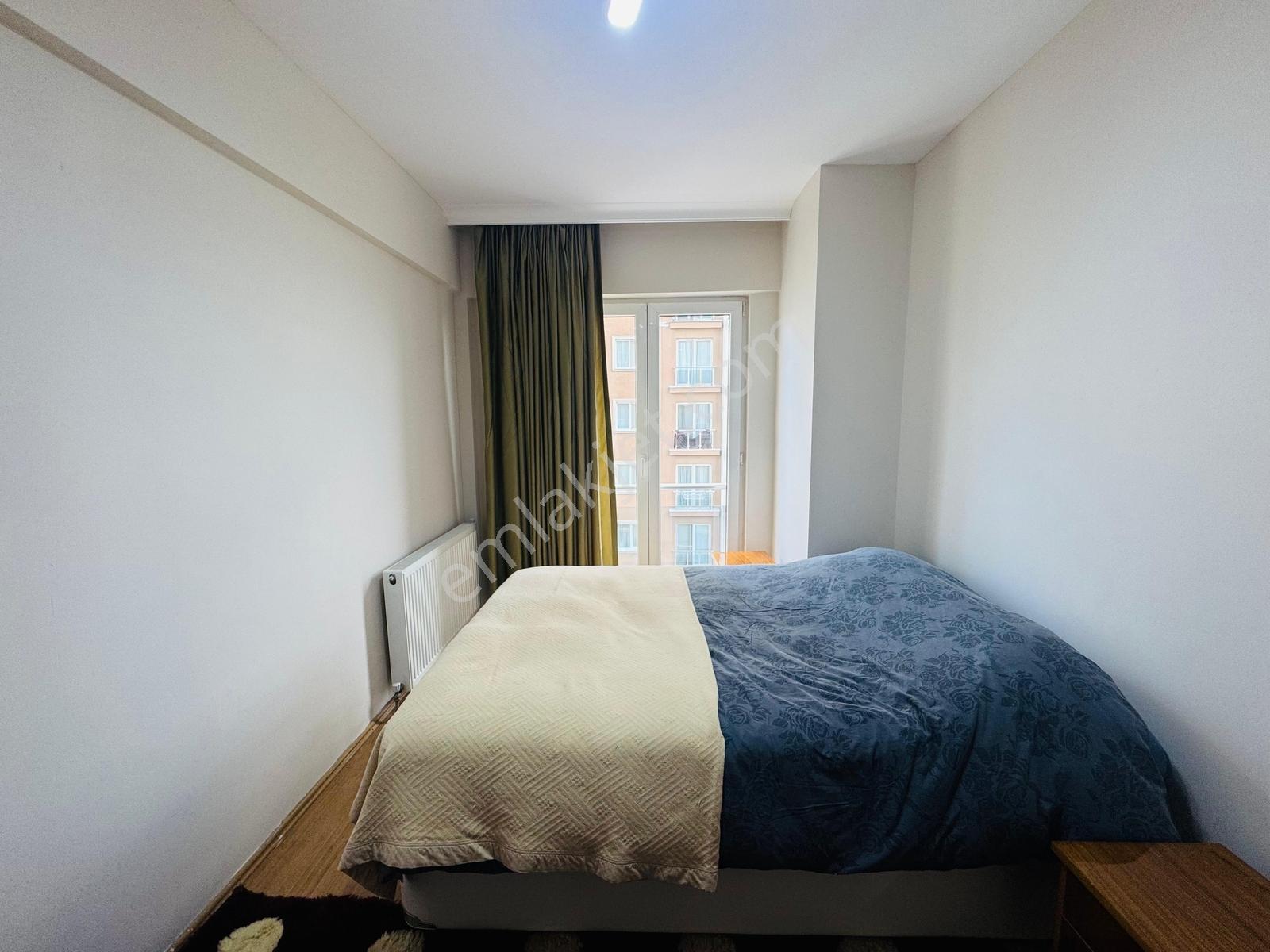 Güven'den Avmye Komşu Full Eşyalı Site İçersinde Kiralık 1+1 - Görsel 12