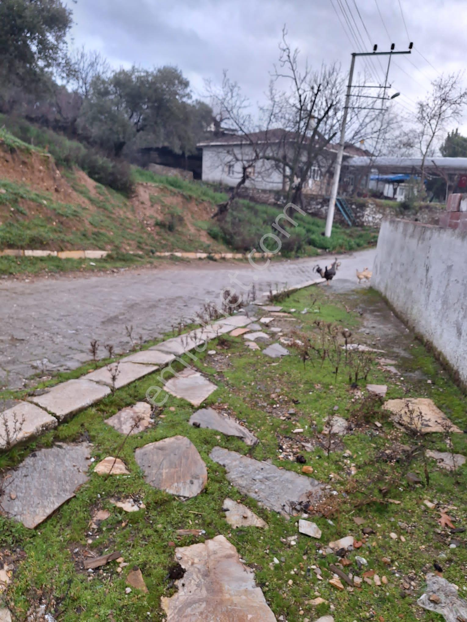 Bayındır Söğütören Köyünde 280m2 Arsada 2 Katlı Taş Köy Evimiz Satılıktır - Görsel 9