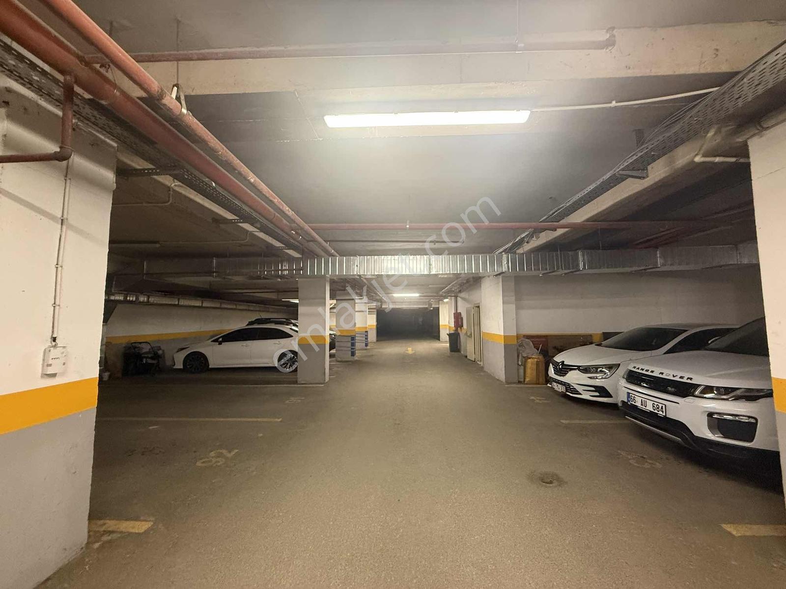 Çekmeköy Taşdelen De Site İçinde İskanlı Satılık Ara Kat Daire - Görsel 9