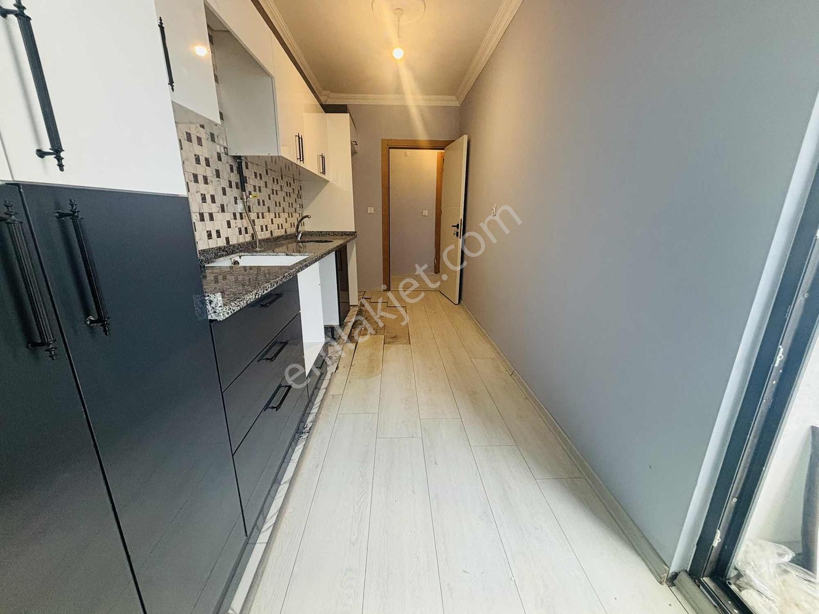 Güven'den Çerkezköy'de Butik Sitede Ara Kat İskanlı 2+1 Daire - Görsel 3