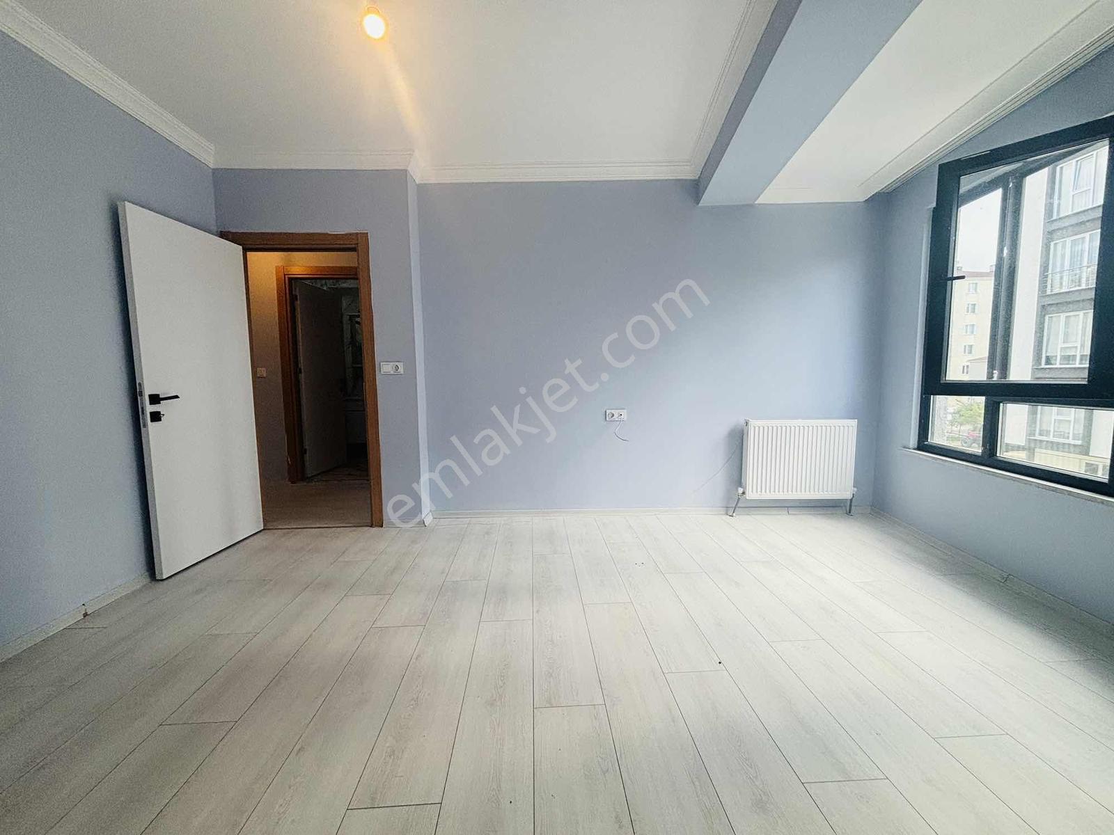 Güven'den Çerkezköy'de Butik Sitede Ara Kat İskanlı 2+1 Daire - Görsel 2