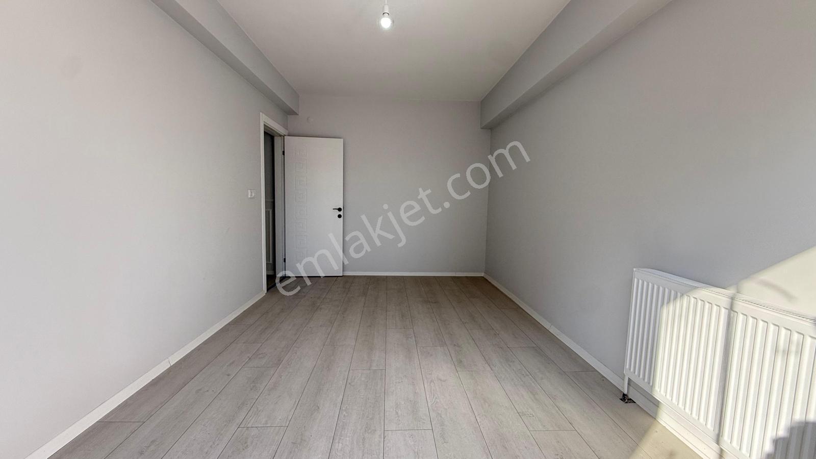 Güven'den Avmye Komşu 7/24 Güvenlikli Havuzlu Sitede Satılık 4+1 - Görsel 7