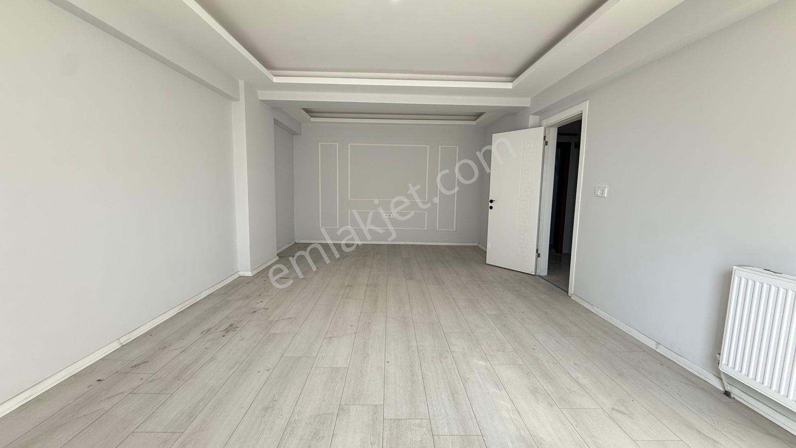 Güven'den Avmye Komşu 7/24 Güvenlikli Havuzlu Sitede Satılık 4+1 - Görsel 2