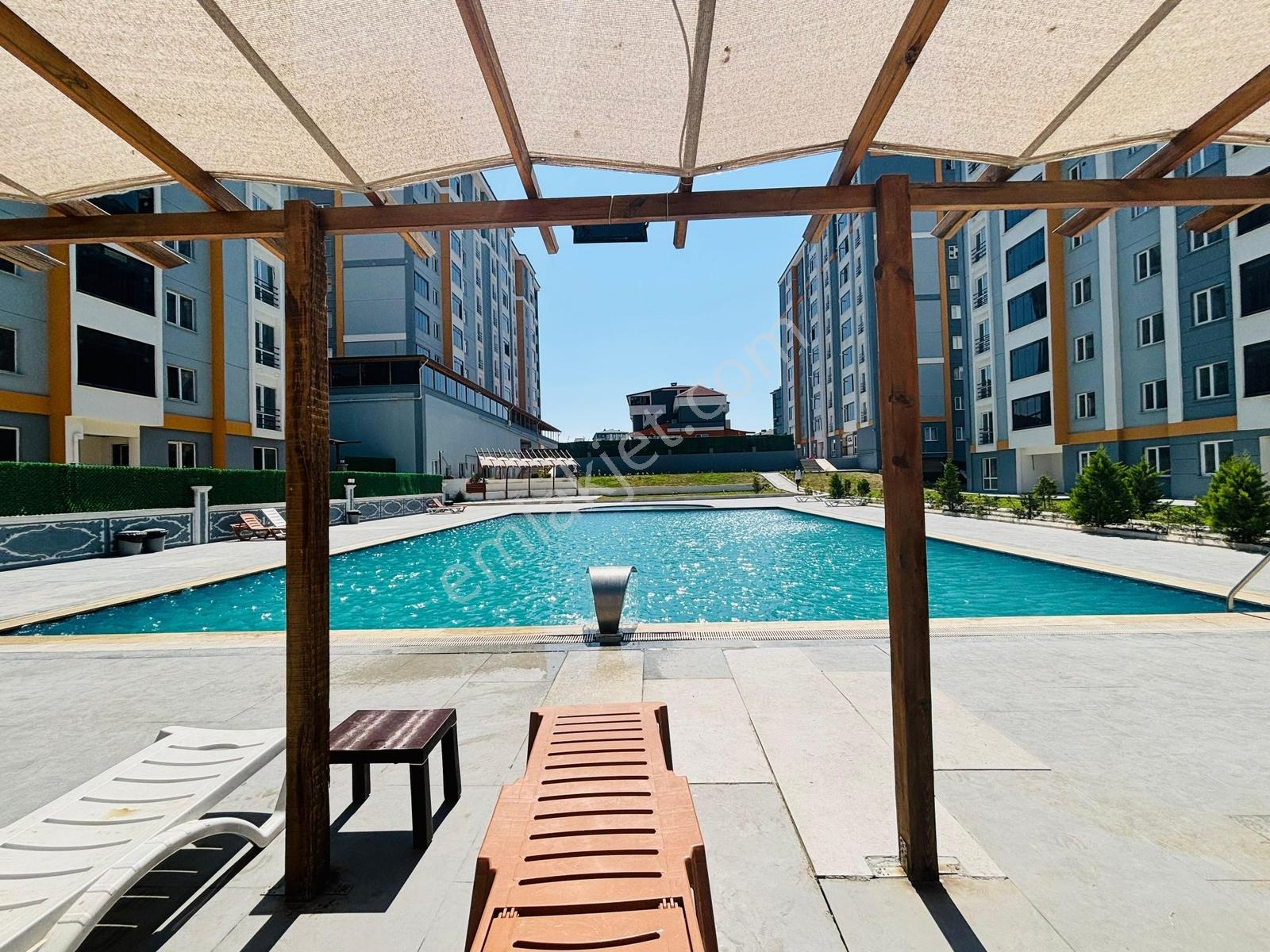 Güven'den Avmye Komşu 7/24 Güvenlikli Havuzlu Sitede Satılık 4+1 - Görsel 26