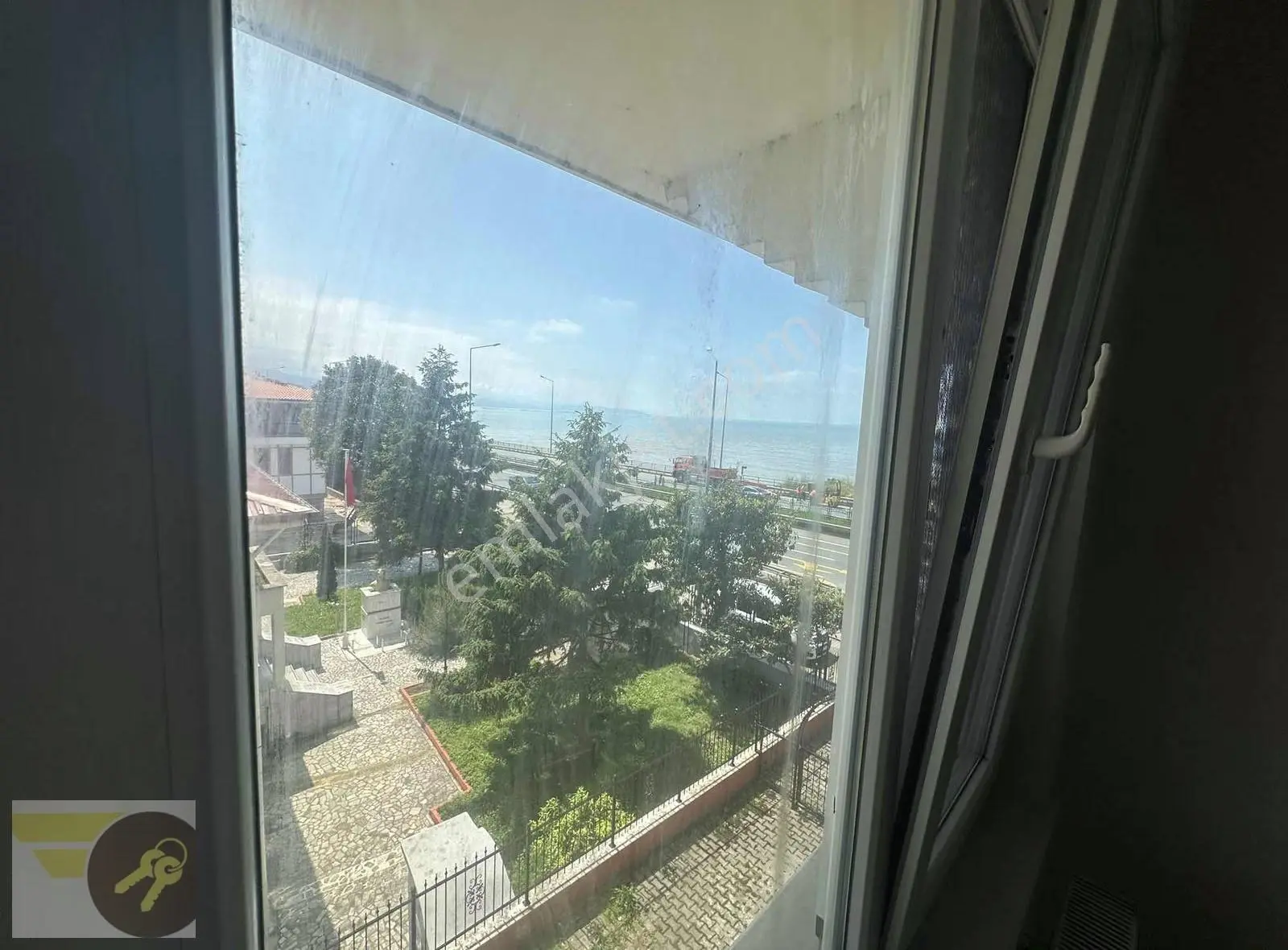 *of Gayrimenkul* Merkez Deniz Manzaralı 60m2 1+1 Satılık Daire - Görsel 4