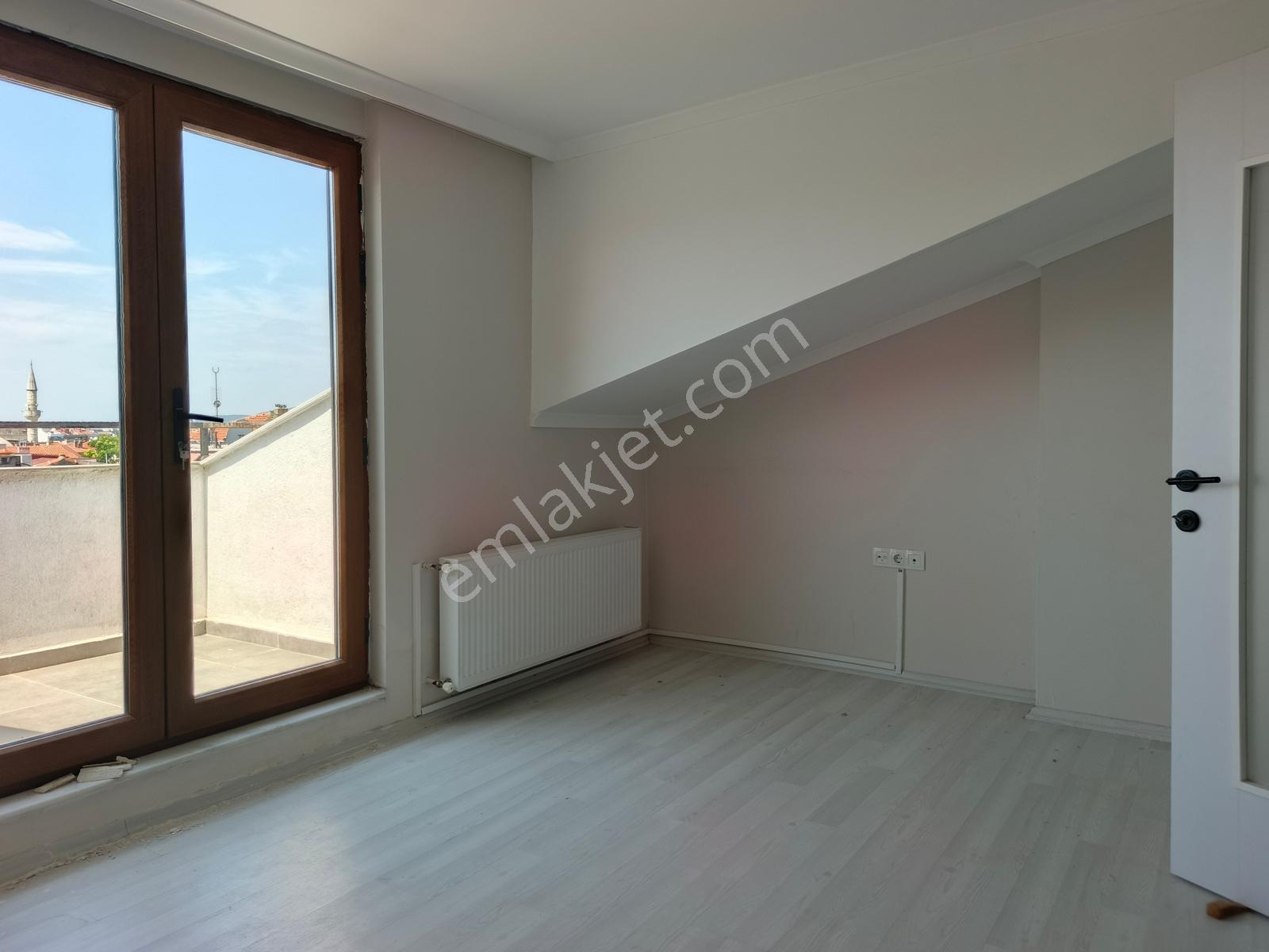 Merkezi Konum Çarşı İçi Kiralık Dublex Daire - Görsel 20