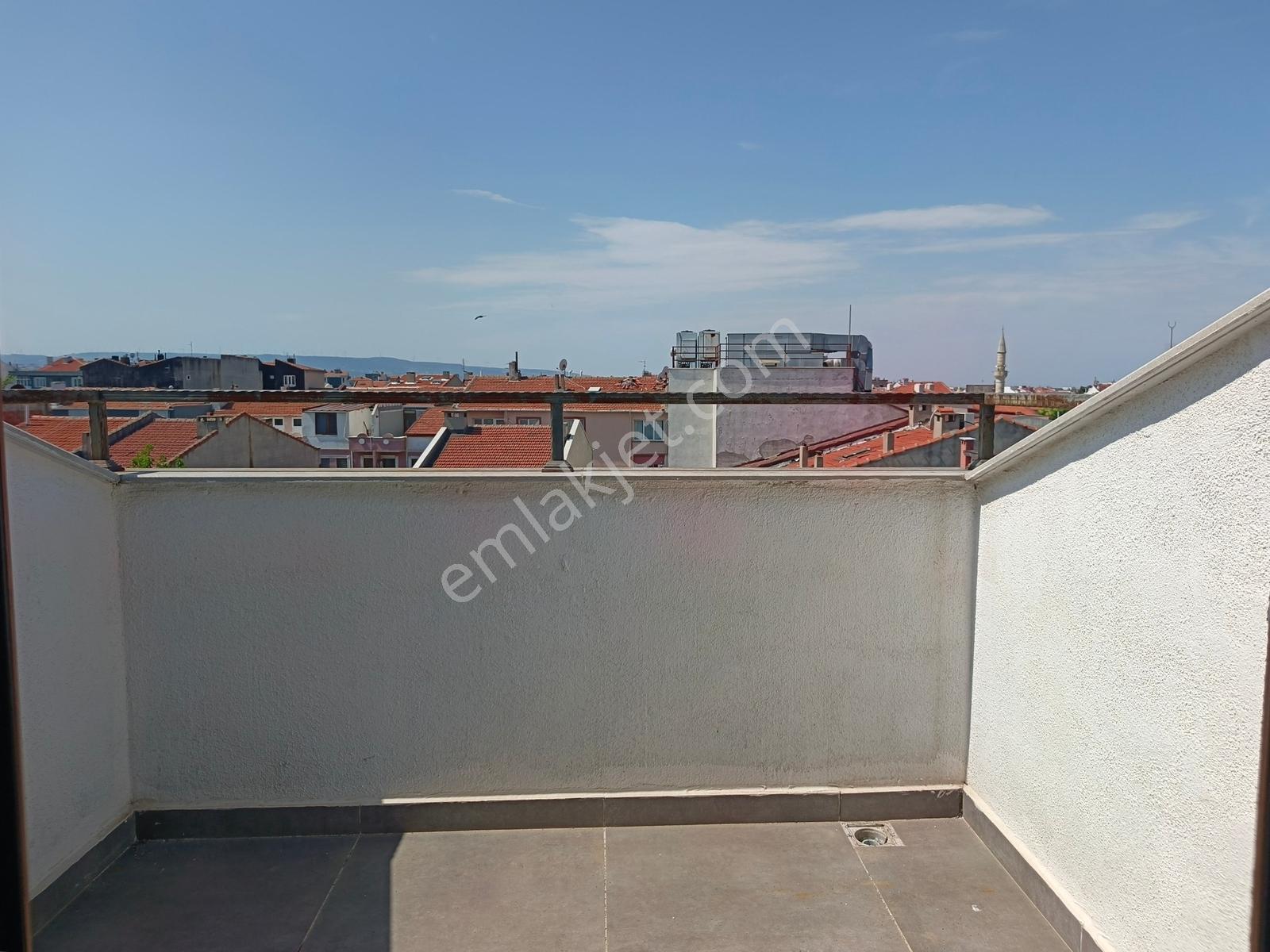 Merkezi Konum Çarşı İçi Kiralık Dublex Daire - Görsel 21