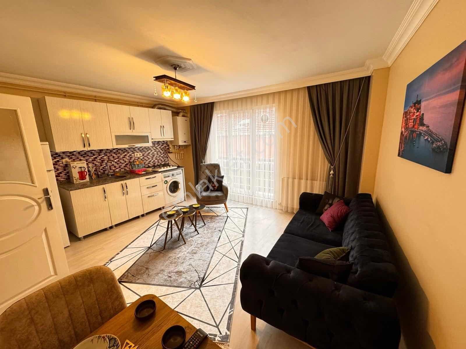 Cadde Arkası Yeni Bina 1.kat Full Eşyalı 2+1 Lüks Metro 14dk - Görsel 14