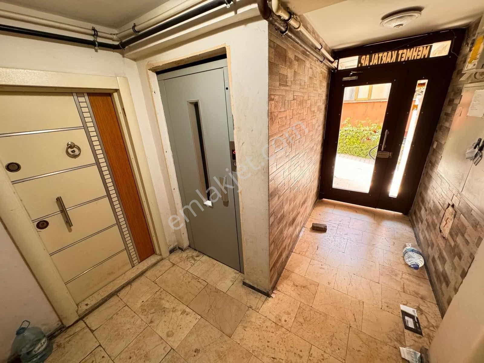 Cadde Arkası Yeni Bina 1.kat Full Eşyalı 2+1 Lüks Metro 14dk - Görsel 35