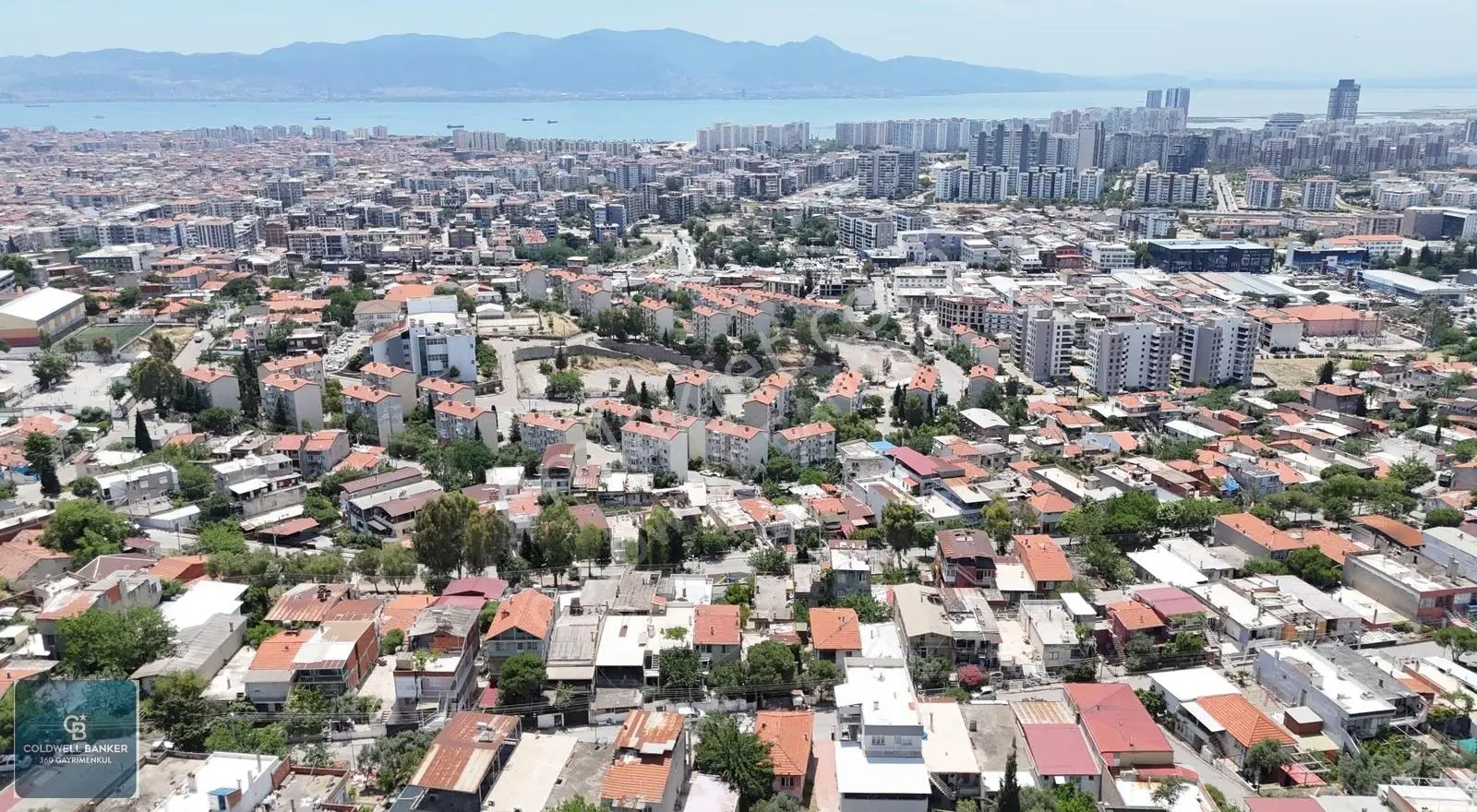 Karşıyaka Cumhuriyet Kentsel Dönüşüm Alanı 369m² Satılık Arsa/ev - Görsel 3
