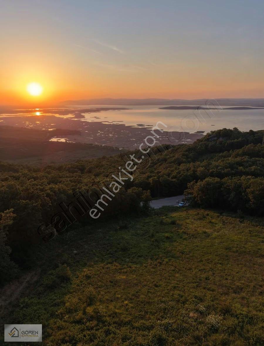 Onaç Mahallesinde Ana Asfalta Cephe 5250 M2 Tarla