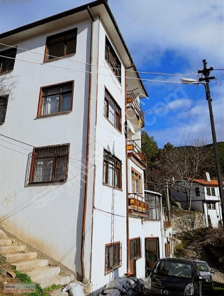 2 Tapulu. Çok Uygun Satılık Bitişik Bina 455 M2 Arsa İçinde - Görsel 7