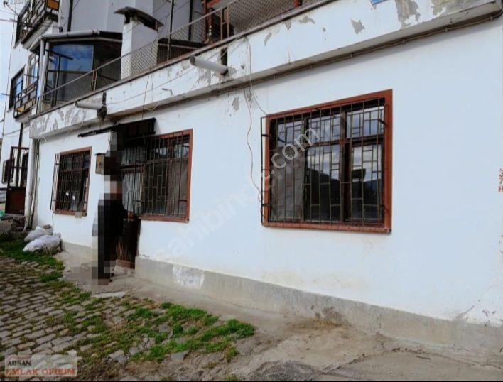 2 Tapulu. Çok Uygun Satılık Bitişik Bina 455 M2 Arsa İçinde - Görsel 14