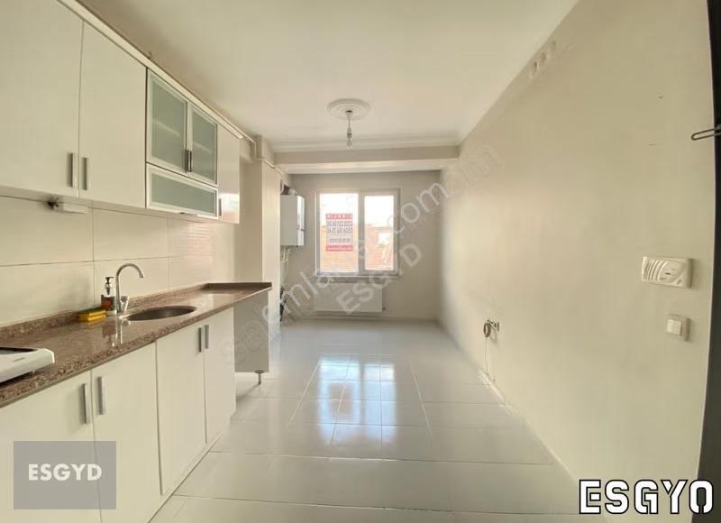 Esgyo'dan Fatih Mahallesi Kanal 26 Yakını 1+1 Kiralık Daire - Görsel 16