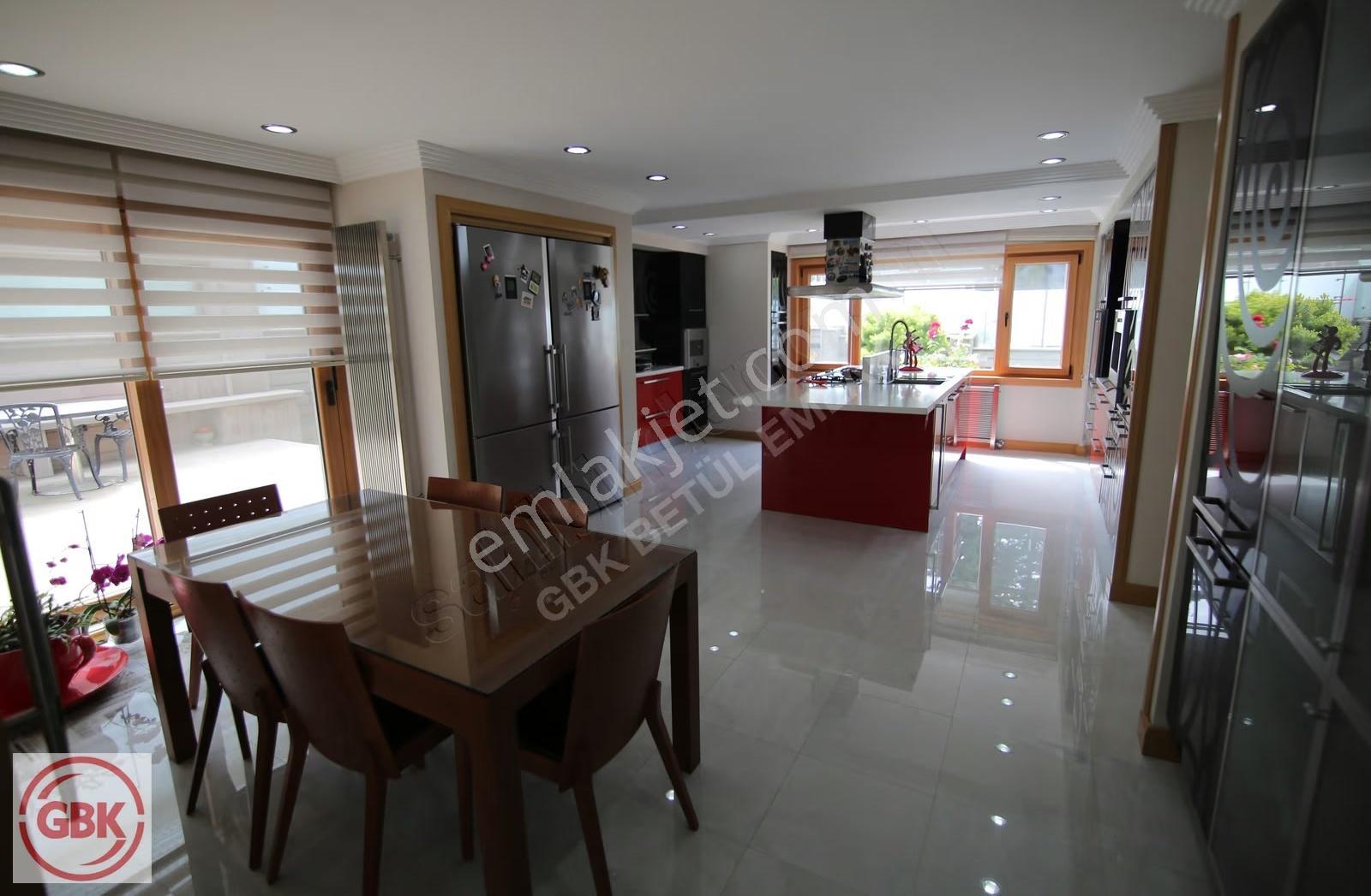 Alacaatlıda 900 M² Kapalı Alanlı | Kapalı Havuzlu | Asansörlü | - Görsel 8