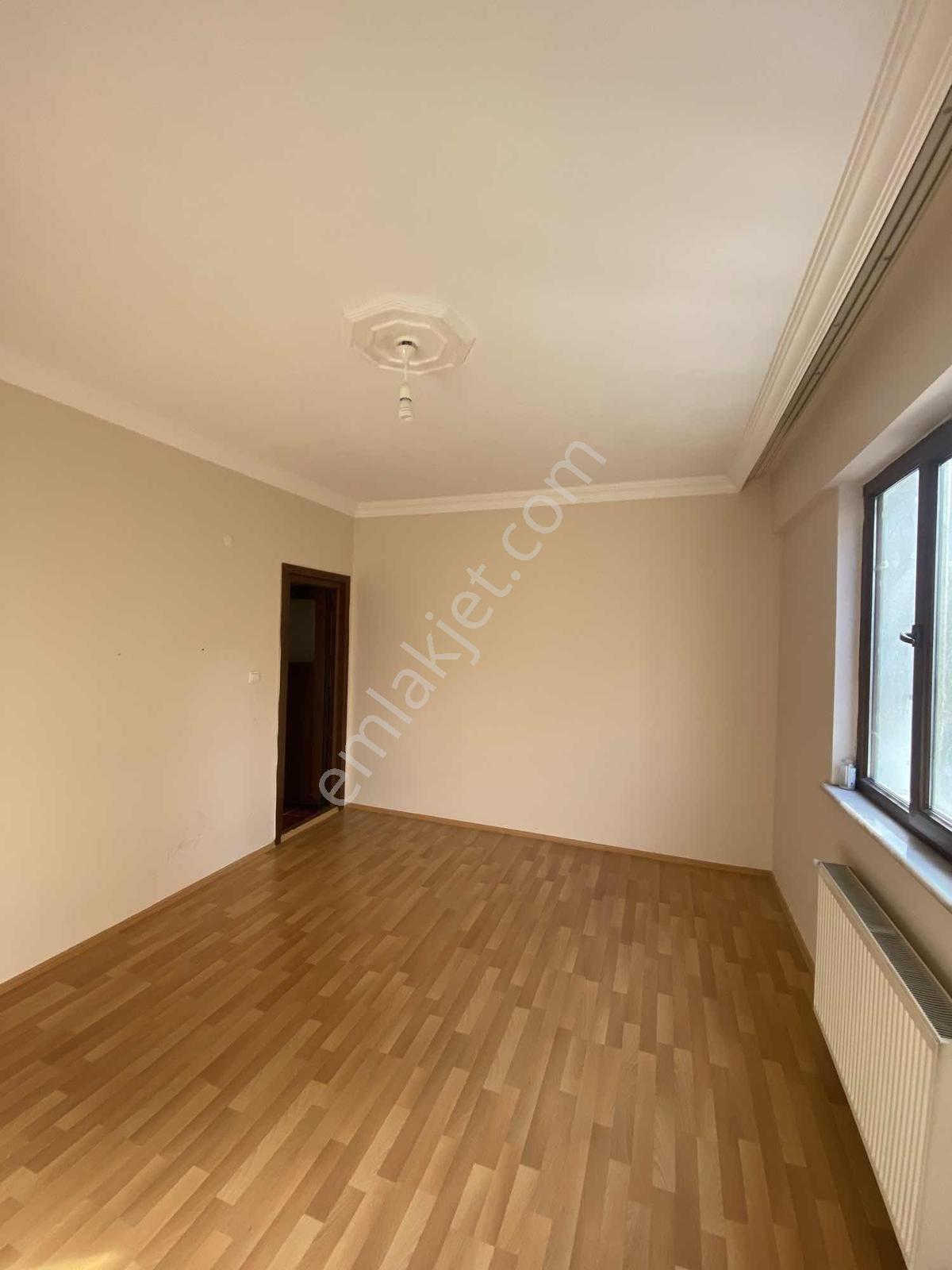 2y Duman Emlak'tan Harika Konumda 3+1 Geniş Kiralık Daire - Görsel 16