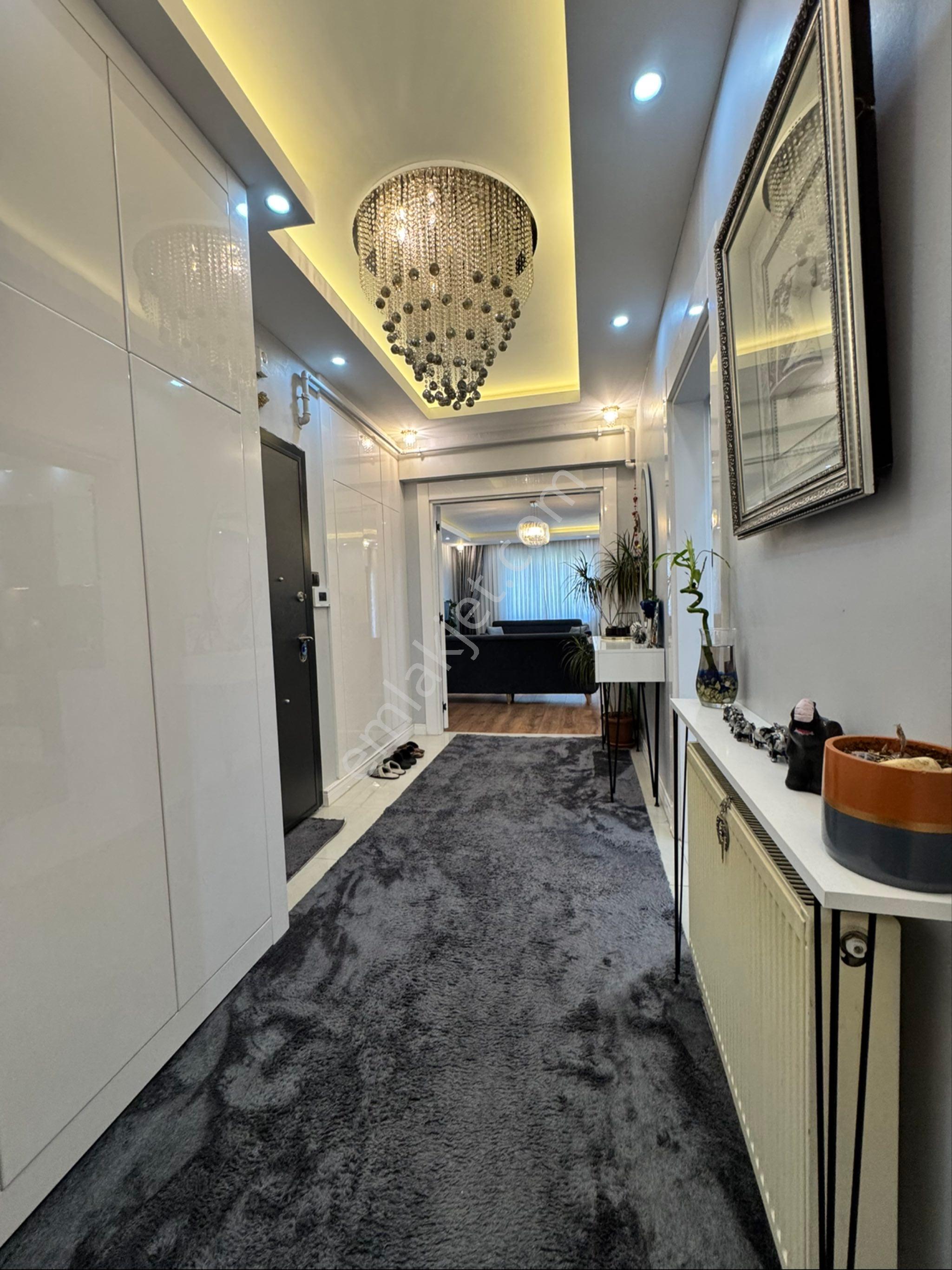İbrahimli Batıkent Mahallesinde Merkezi Konumda Ultra Lüks Dizay Edilmiş Kiralık 3+1 Daire - Görsel 33