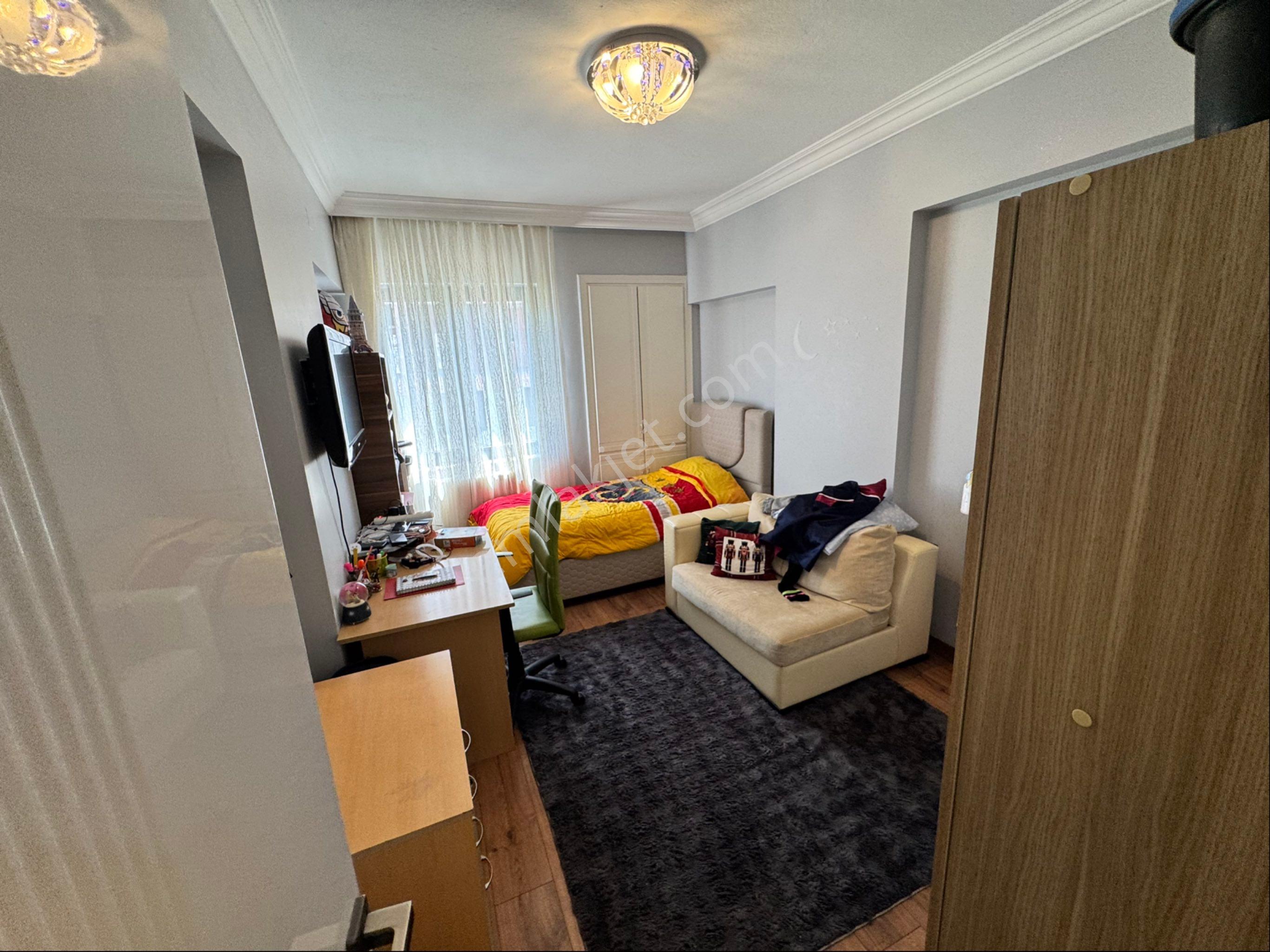 İbrahimli Batıkent Mahallesinde Merkezi Konumda Ultra Lüks Dizay Edilmiş Kiralık 3+1 Daire - Görsel 15