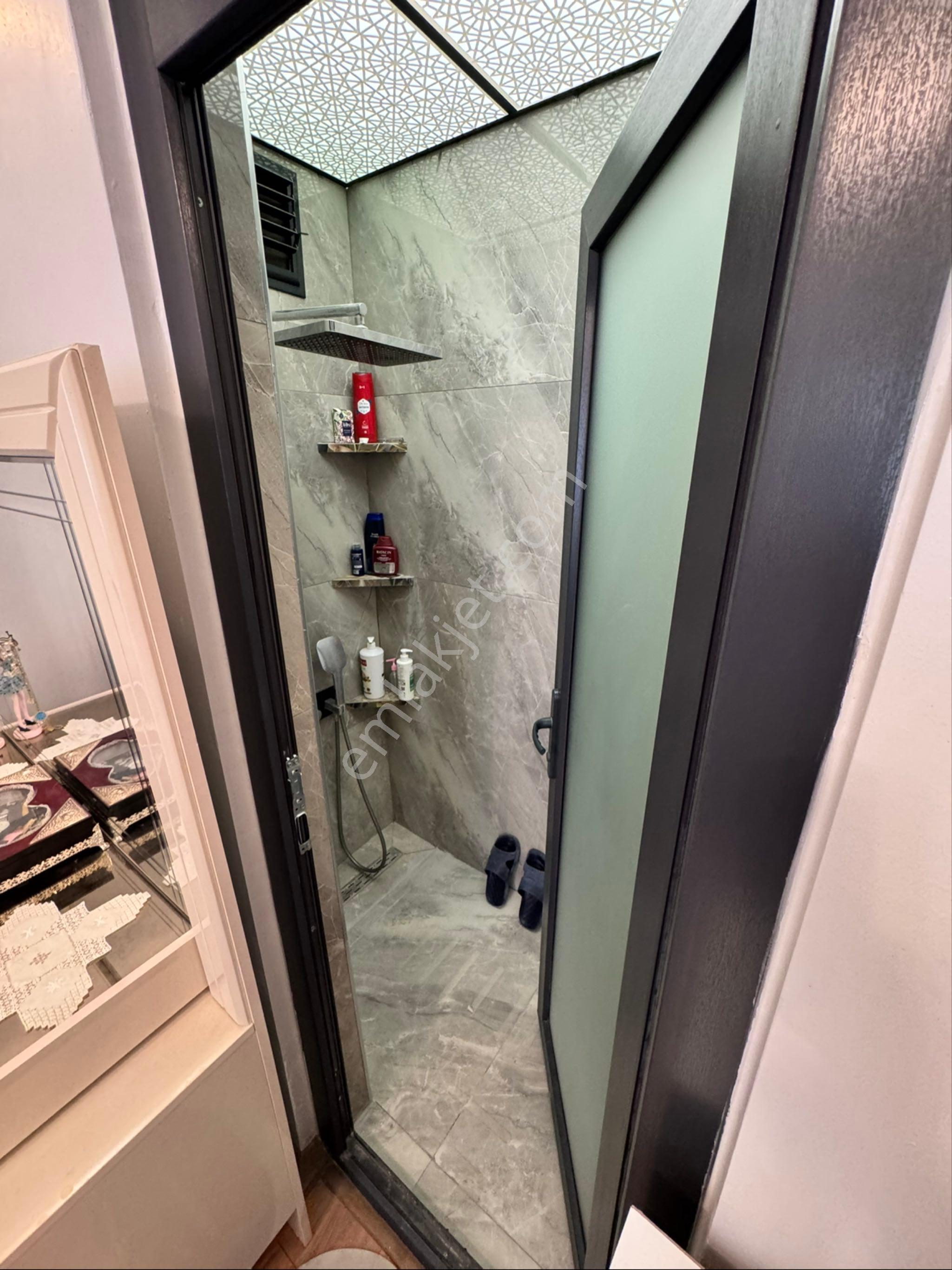 İbrahimli Batıkent Mahallesinde Merkezi Konumda Ultra Lüks Dizay Edilmiş Kiralık 3+1 Daire - Görsel 25