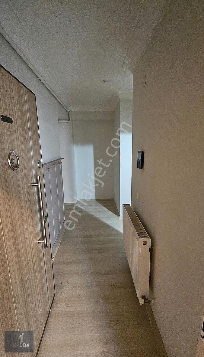 Çamlıca Saklıbahçe Sitesi'nde Bakımlı, Ebeveyn Banyolu 3+1 Daire - Görsel 7