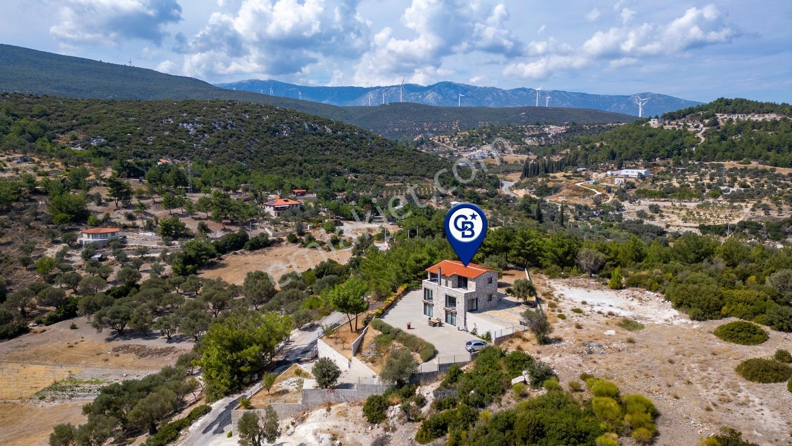 Karaburun Mordoğan'da Panaromik Deniz Manzaralı Taş Villa - Görsel 10