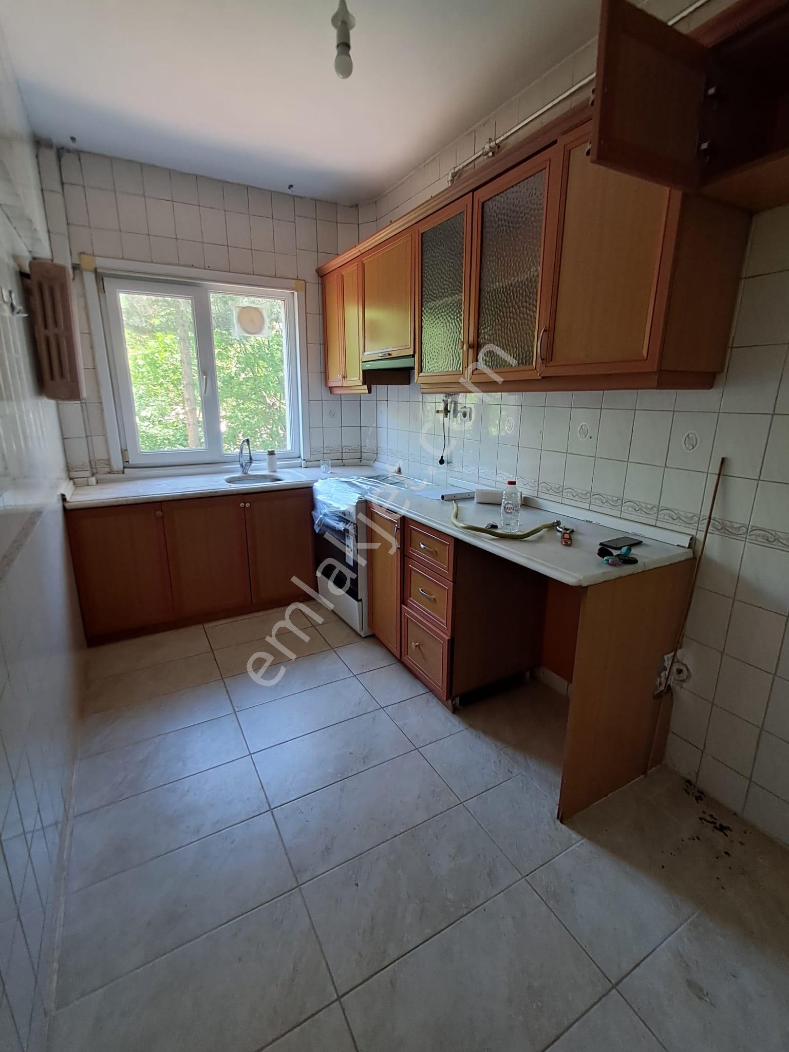 Oryaştan Ataşehir İçerenköy Özen Sitesinde 115m2 3+1 Daire - Görsel 6