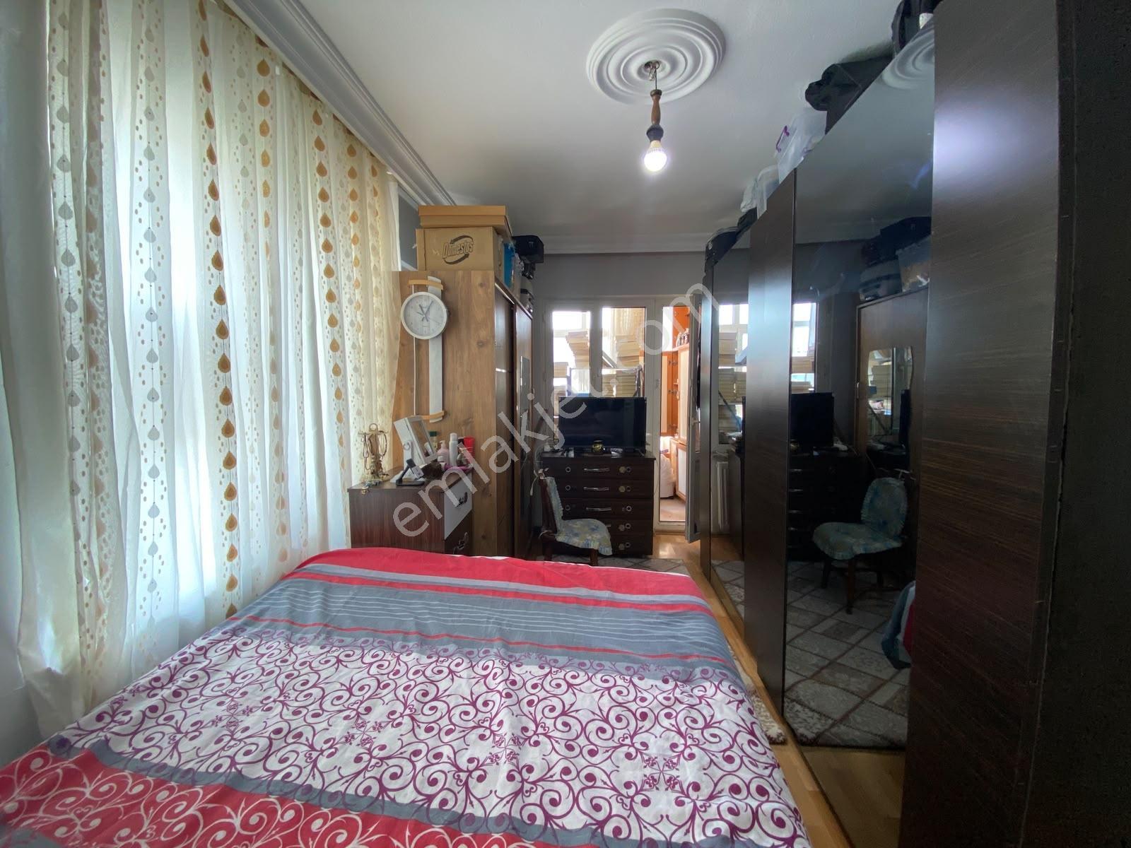 Muhittin Mahallesi'nde Site İçerisinde Asansörlü 140 M²,3+1 - Görsel 24
