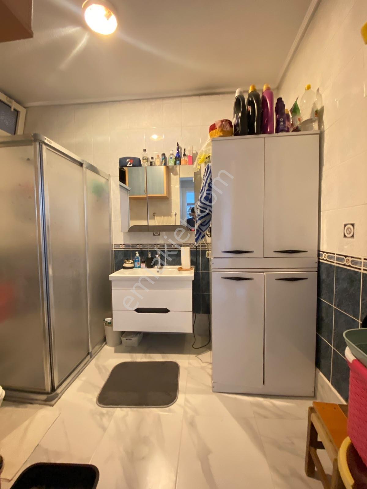 Muhittin Mahallesi'nde Site İçerisinde Asansörlü 140 M²,3+1 - Görsel 17