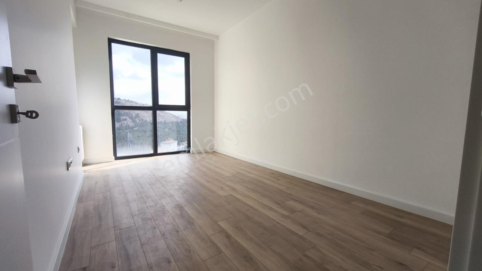 Beker Elegant'ta Site İçi 3+1,geniş Peyzajlı Muhteşem Daire - Görsel 7