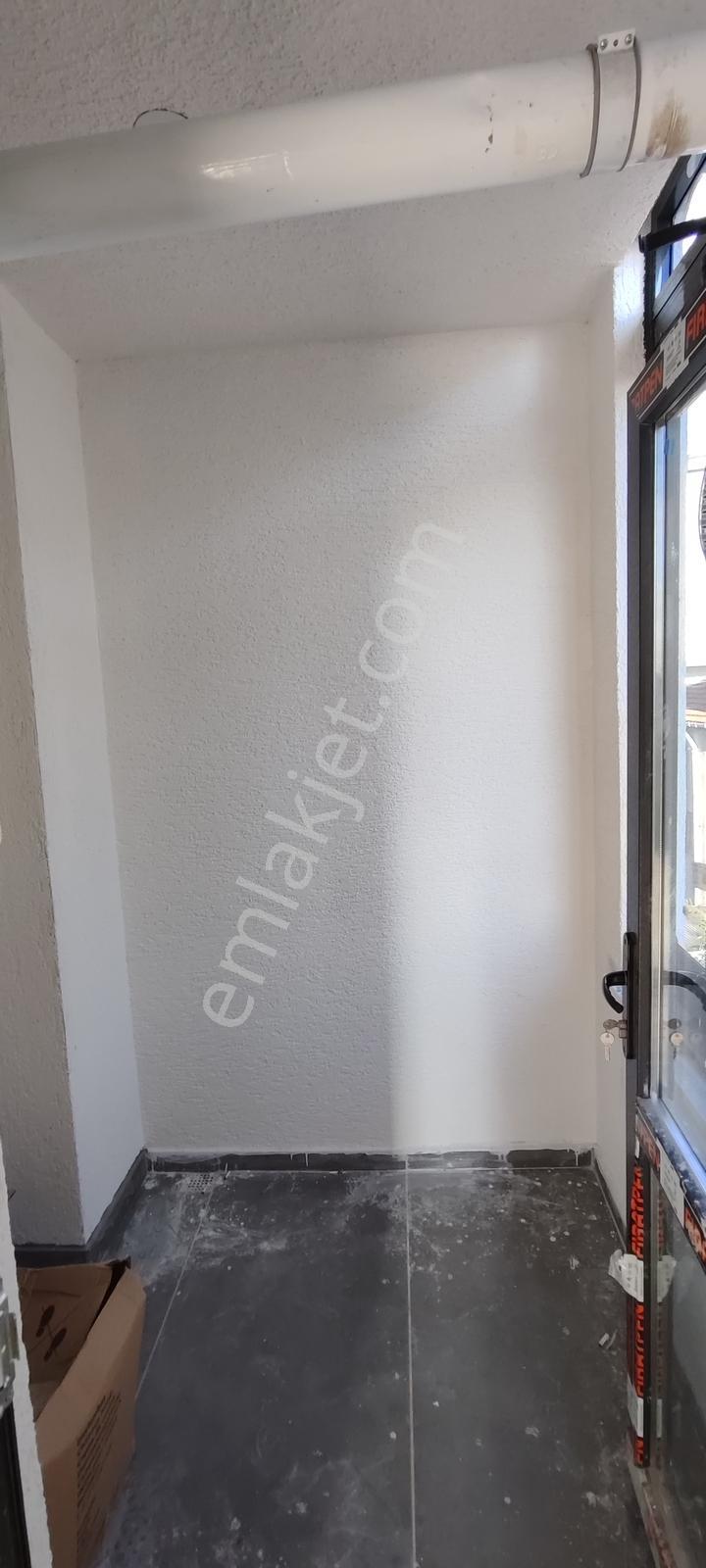 Çerkezköy Lemar Mevkiinde Tepe Çıkış Yolunda Kiralık Daire - Görsel 30