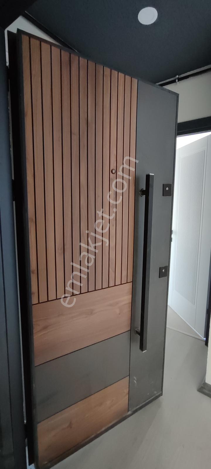 Çerkezköy Lemar Mevkiinde Tepe Çıkış Yolunda Kiralık Daire - Görsel 26