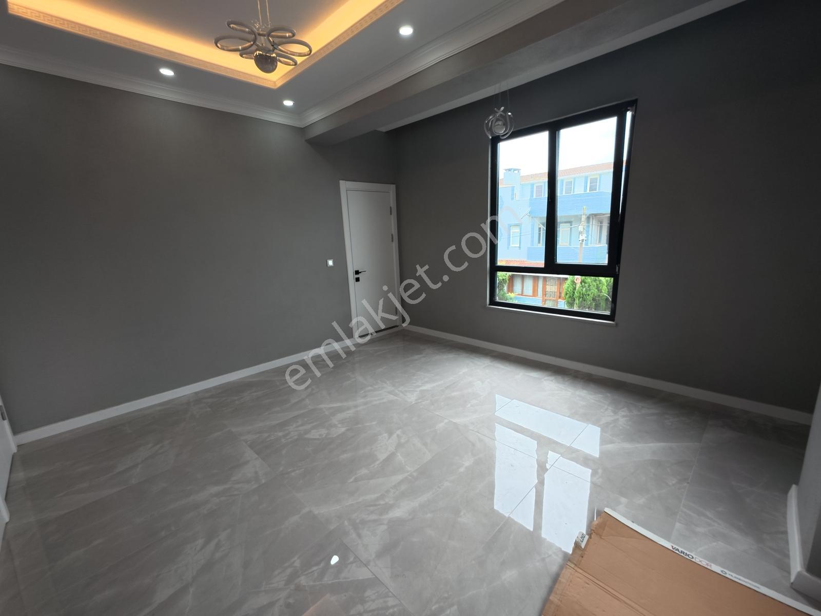 Kocaali Sahil'de Müstakil Bahçeli,havuzlu,özel Garajlı 4+1 Villa - Görsel 27