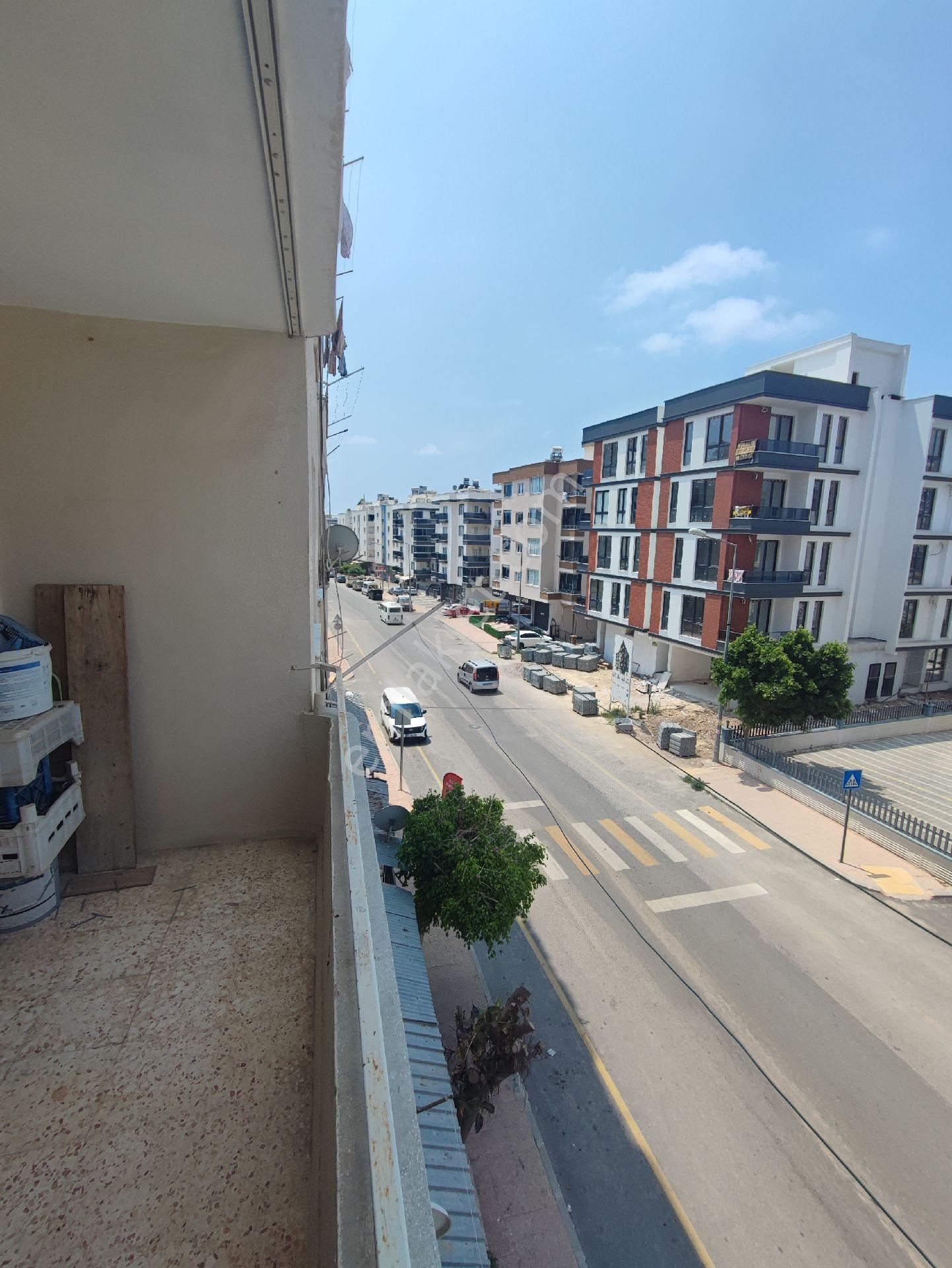 Yukarı Alata Satılıkbalkonluferah 3+1 Daire - Görsel 12