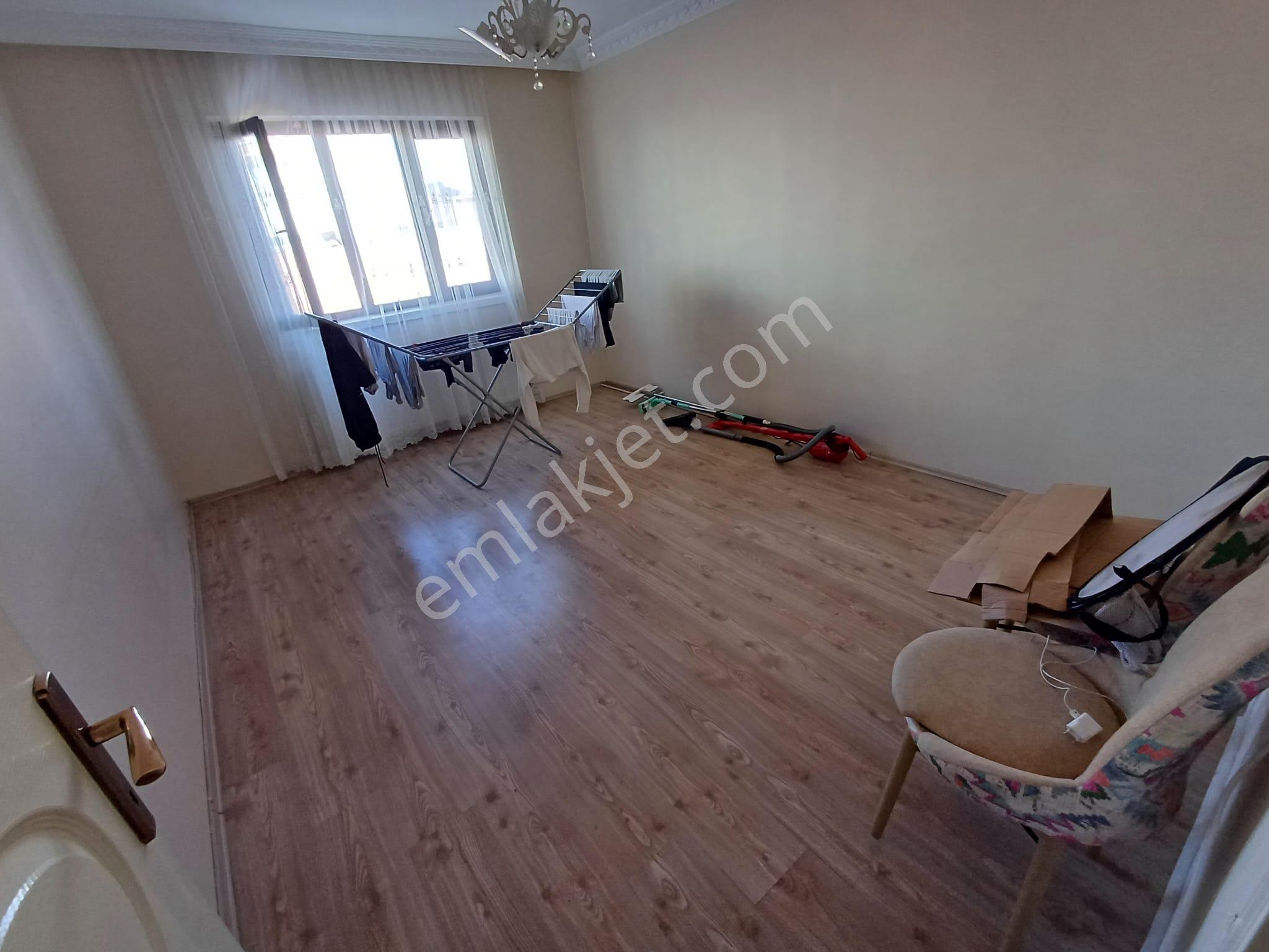 Satılık*osmangazi Mah*merkez De*genç Bina*çok Geniş*3+1*daire* - Görsel 12