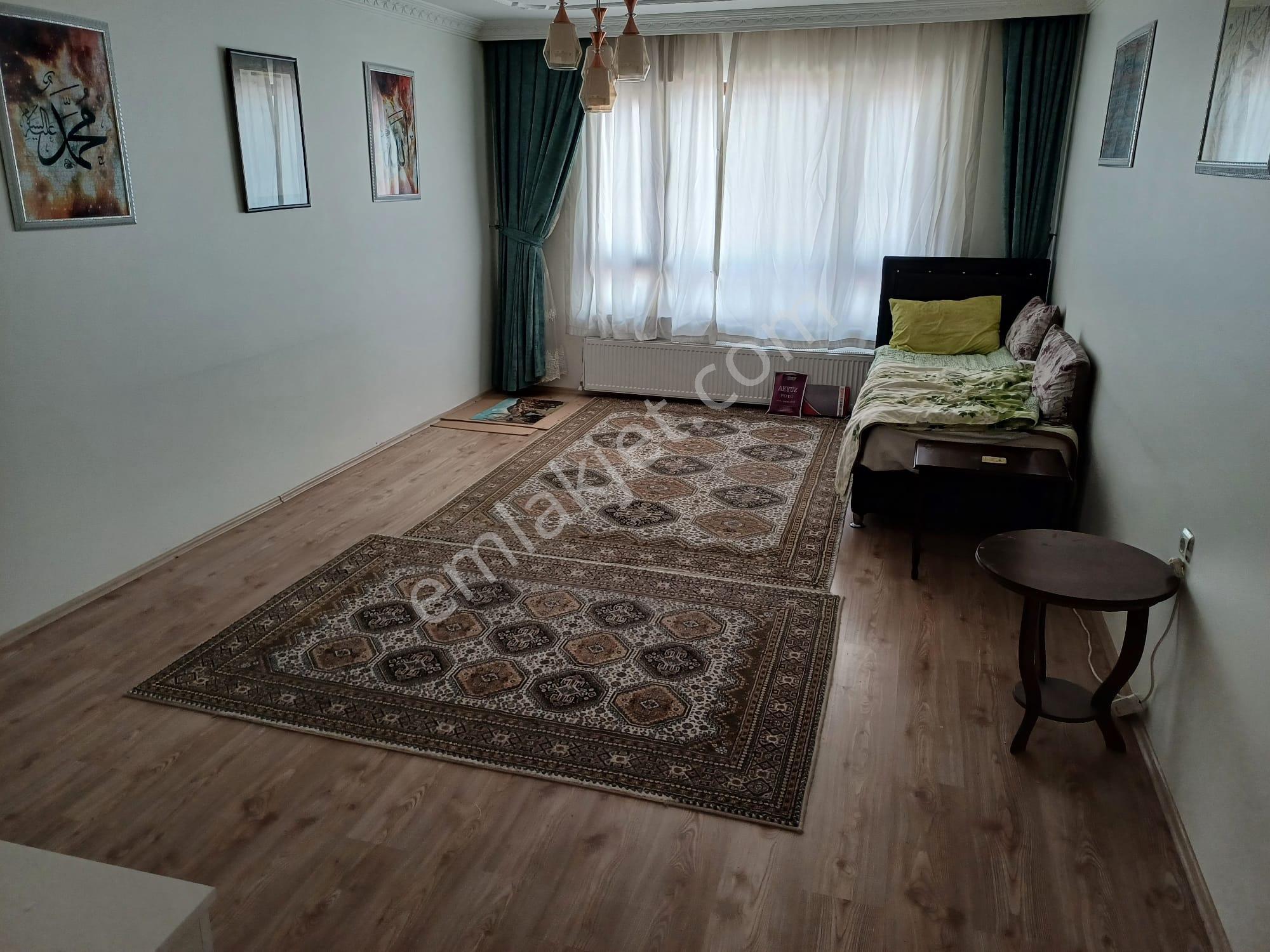 Satılık*osmangazi Mah*merkez De*genç Bina*çok Geniş*3+1*daire* - Görsel 4