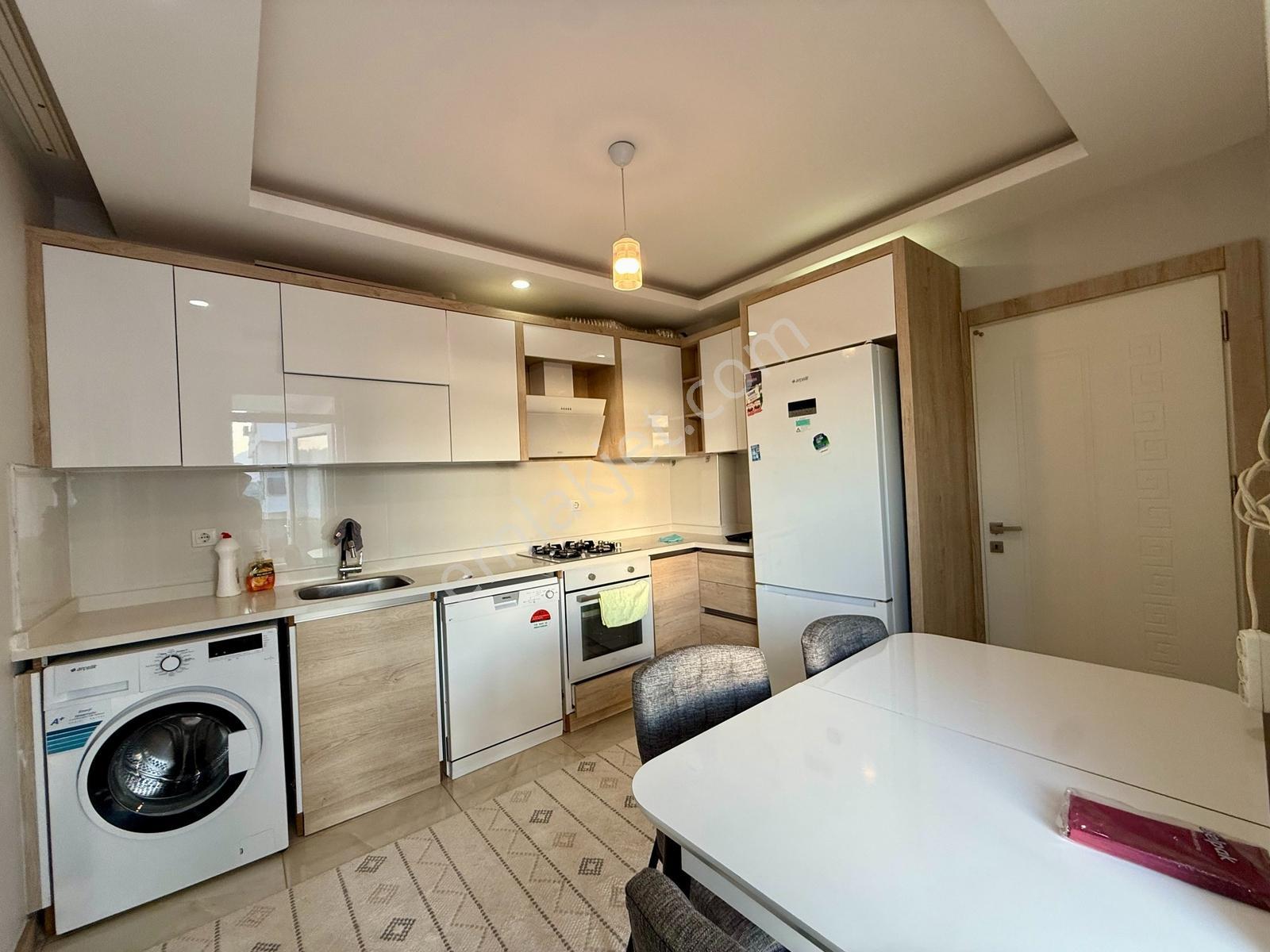 Şehir Hastanesi Yanında Havuzlu Site İçinde 2+1 Manzaralı Daire - Görsel 8