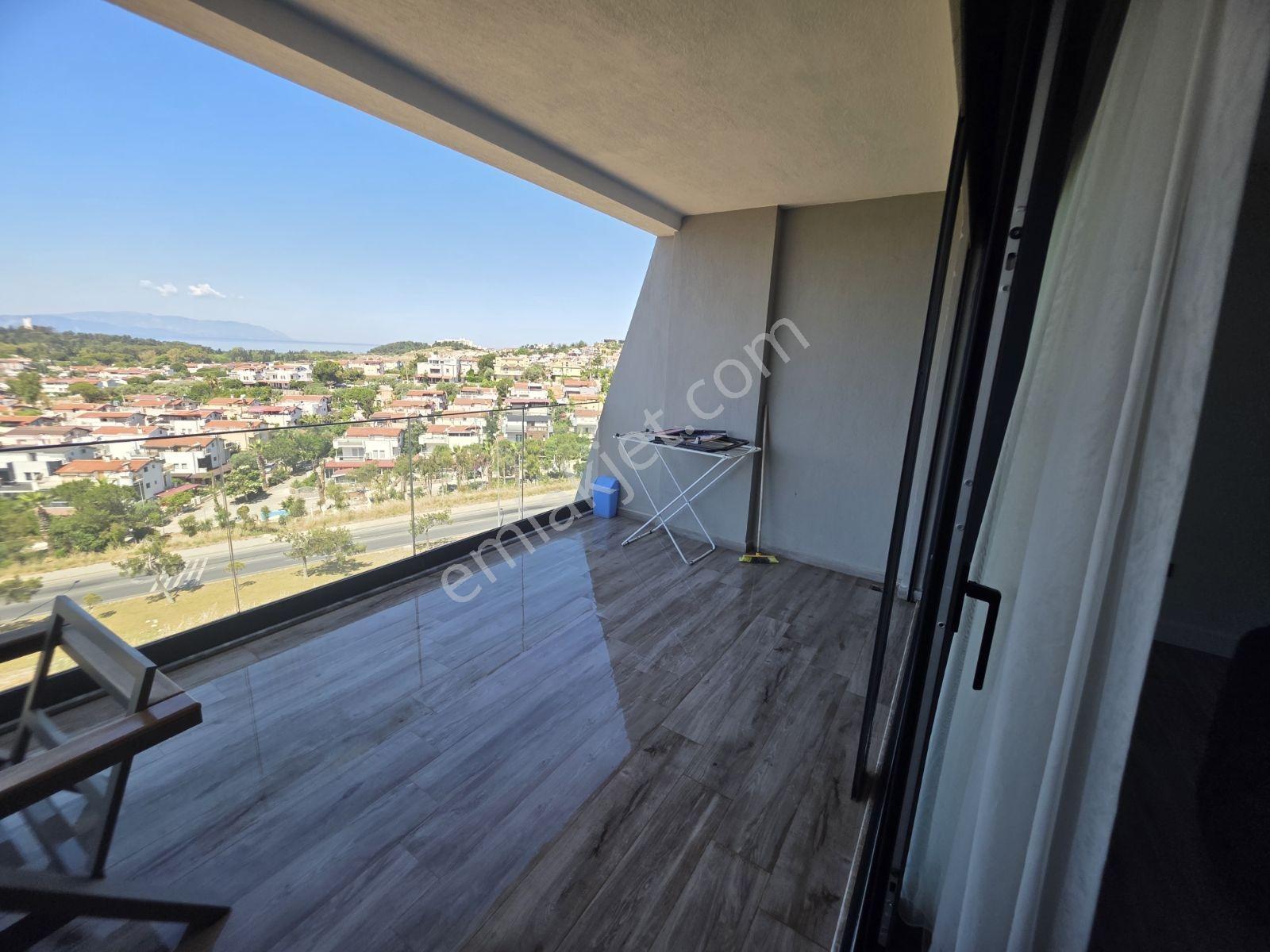 Kuşadası Panoramik Deniz Manzaralı Dogalgazlı Ferah 3+1 Daire - Görsel 9