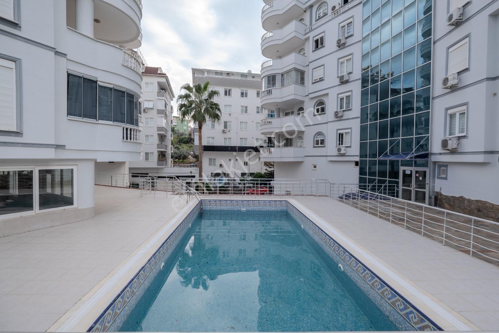 Alanya Tosmur 2+1 150m2 Lüks Eşyalı Kompleks Site Full Aktivitee - Görsel 9