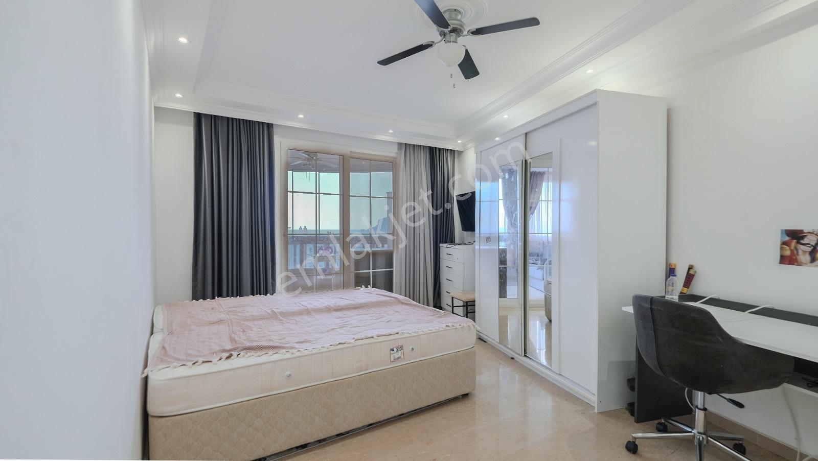Alanya Tosmur 2+1 150m2 Lüks Eşyalı Kompleks Site Full Aktivitee - Görsel 11