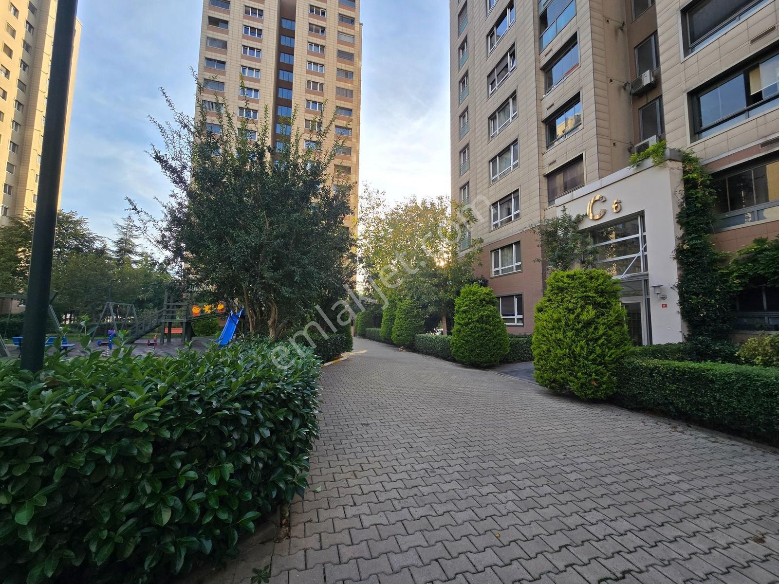 Kentplus -3350 Ada-kapalı Balkonlu- Ebeveynli- Bakımlı 3+1/145m2 - Görsel 27