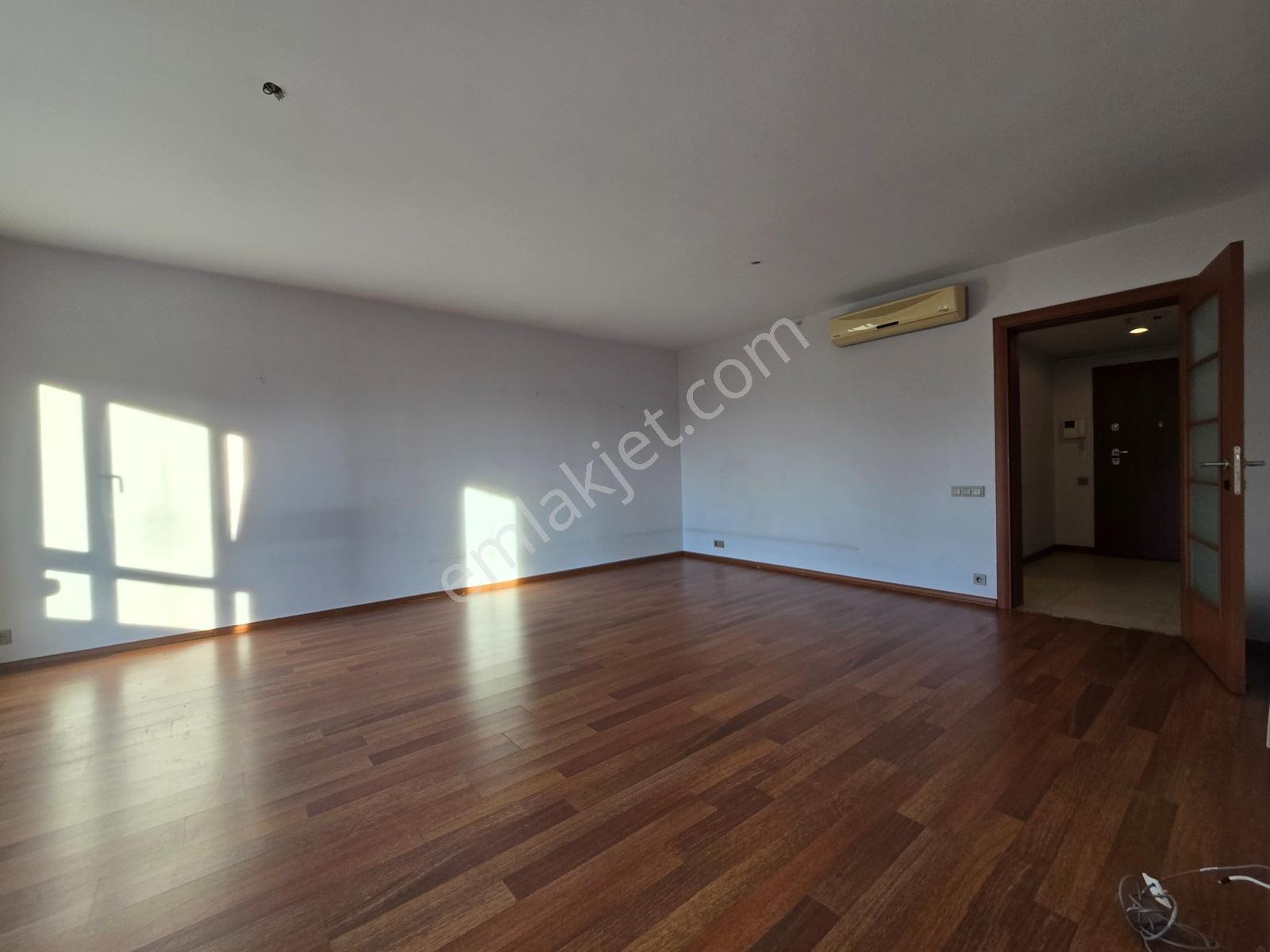 Kentplus -3350 Ada-kapalı Balkonlu- Ebeveynli- Bakımlı 3+1/145m2 - Görsel 7
