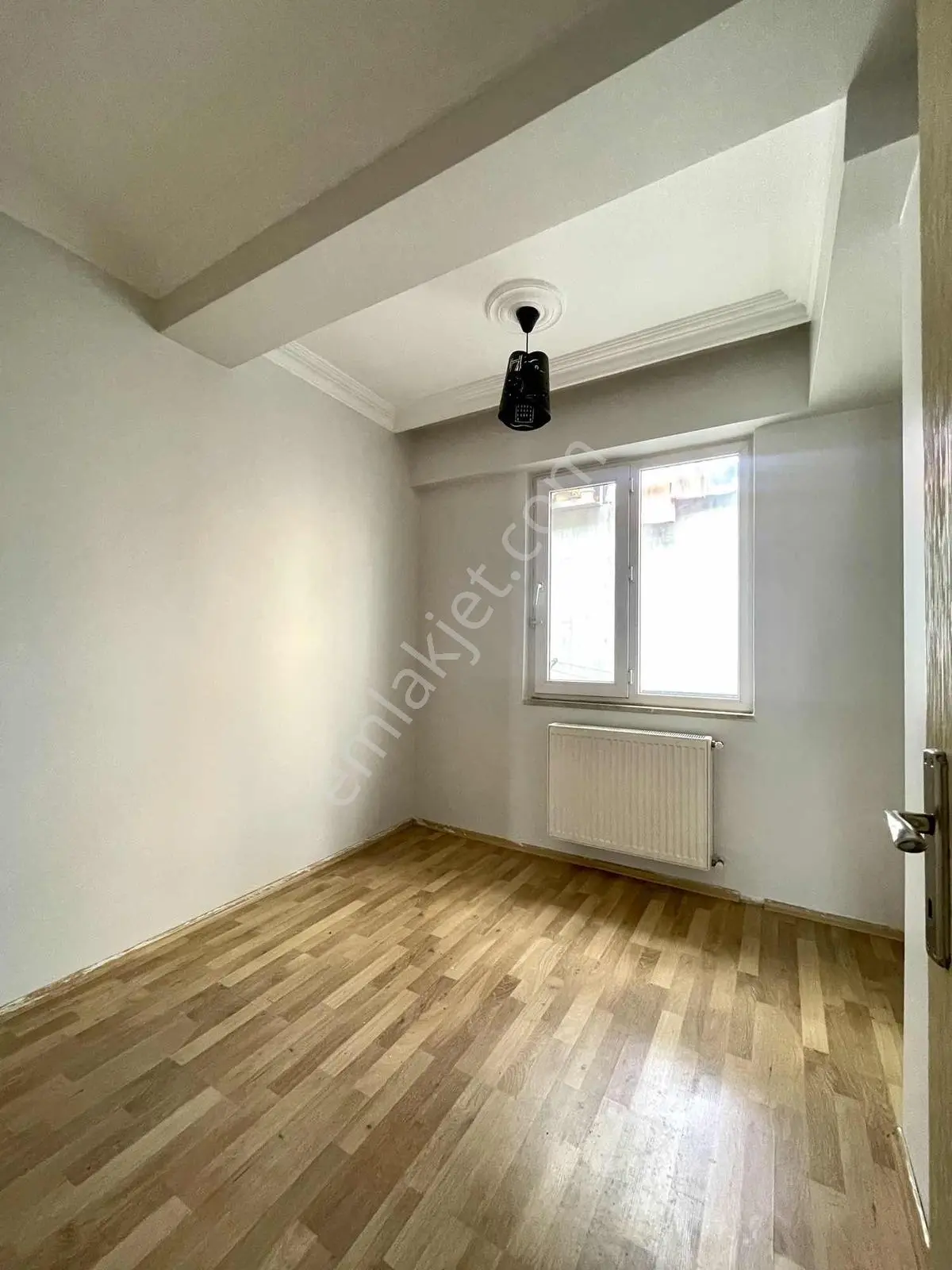 Çınar 15 Mayısta 3+1 Kiralık Daire 115 M2 - Görsel 3