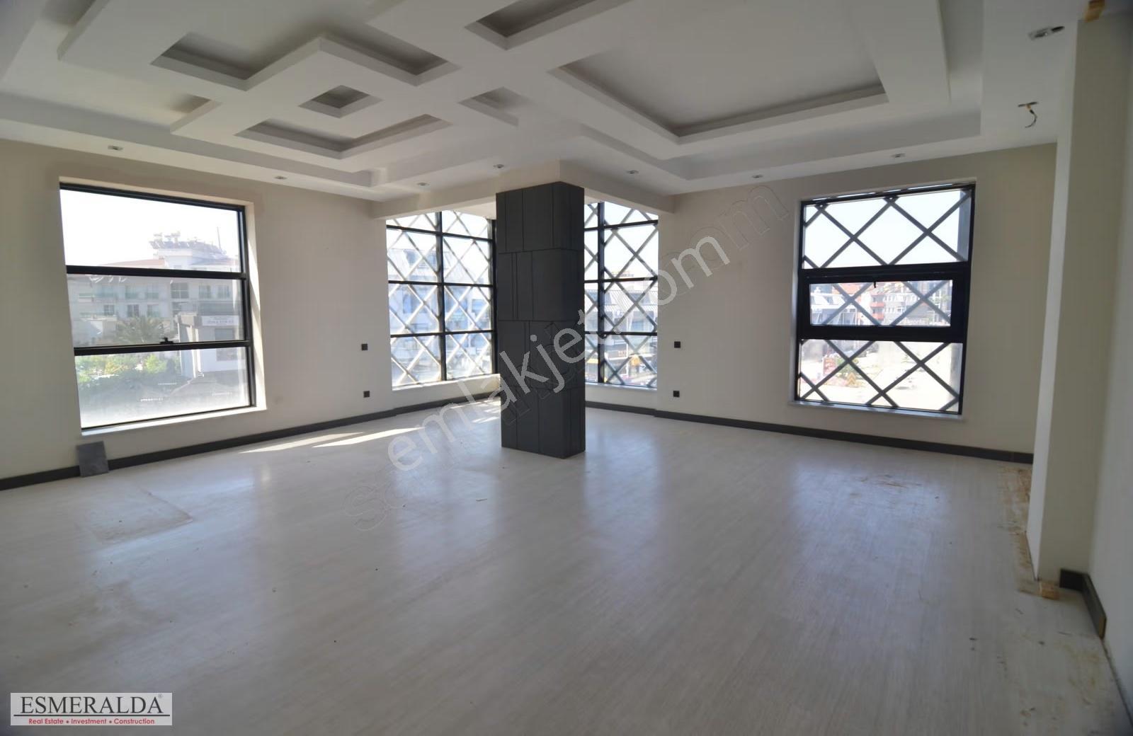 Alanya Oba Mahallesi Plaza'da Kiralık 3+1 Ofis - Görsel 11